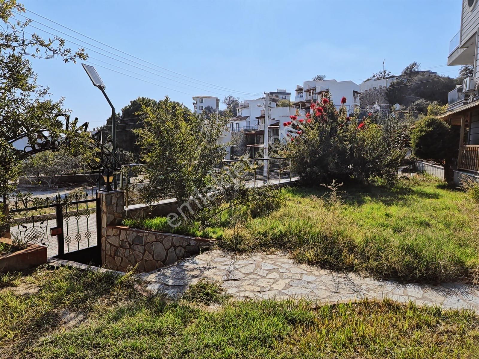 Route 10'dan Dikili Çandarlı'da Satılık Deniz Manzaralı Villa - Görsel 12