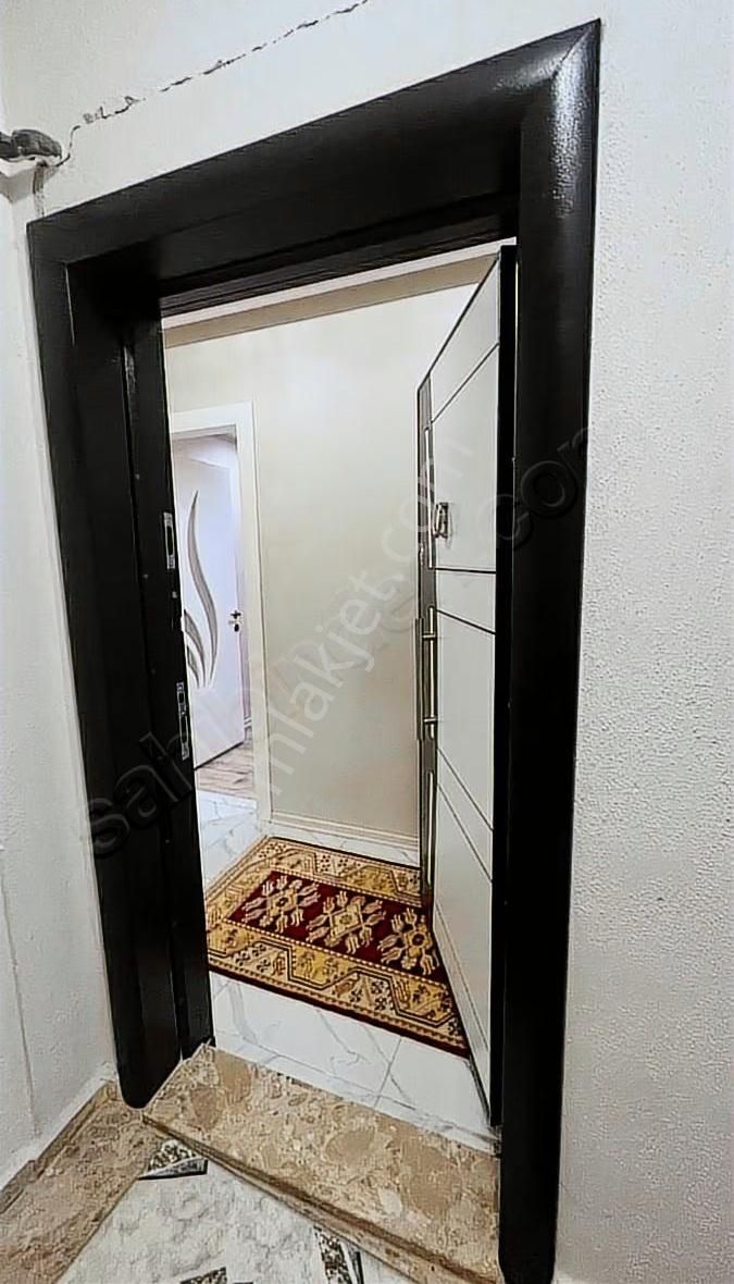 Mükemmel Lokasyonda Fırsat Fiyatlı Yüksek Zemin Geniş 2+1 - Görsel 9