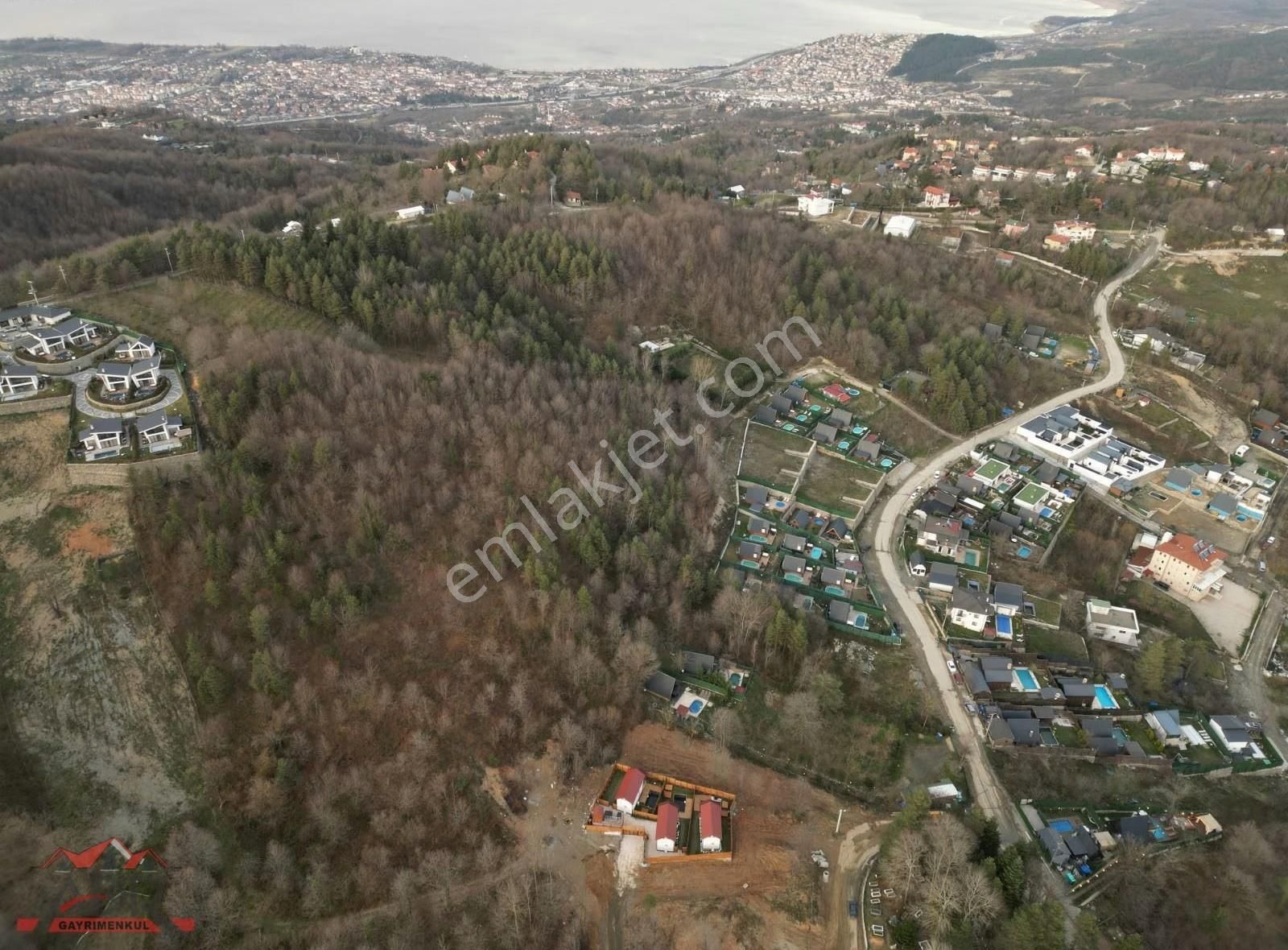 Sapanca Memnuniye De 12.400 M2 Satılık Arsa - Görsel 8