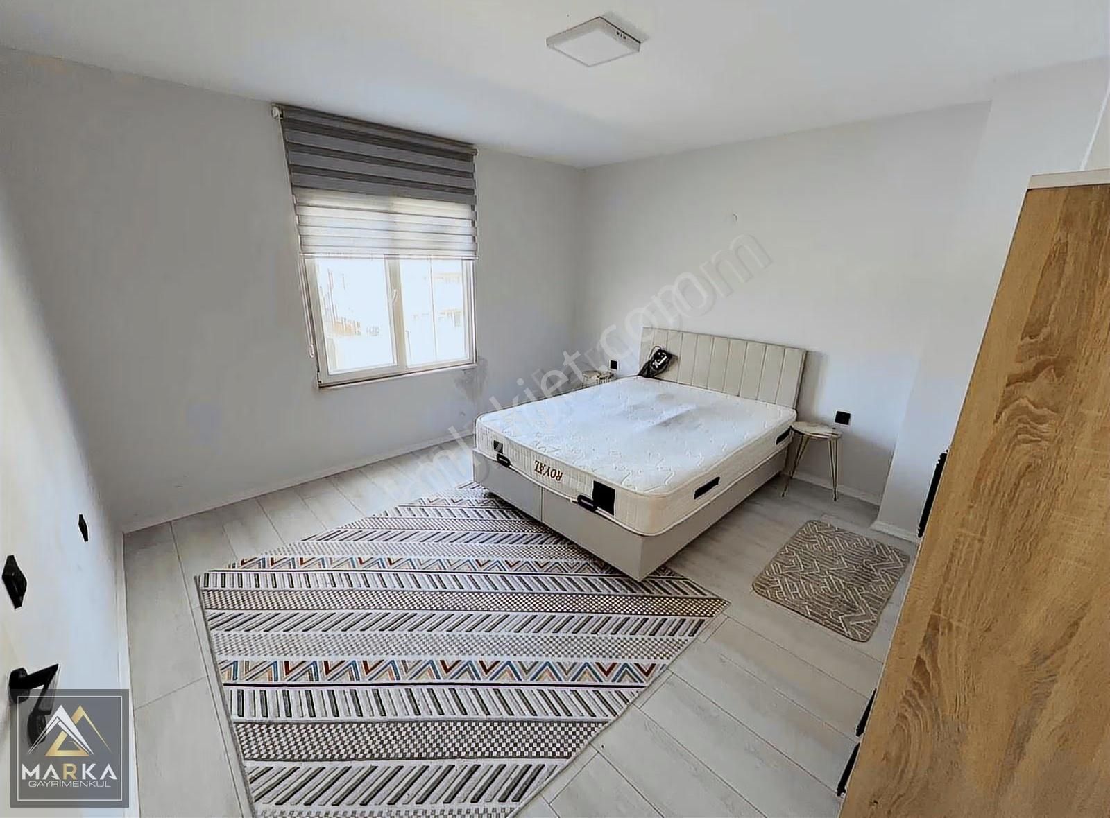Marka'dan Üni Karşısı Liv.apt Herşey Dahil,eşyalı,teraslı 80 M2 - Görsel 25