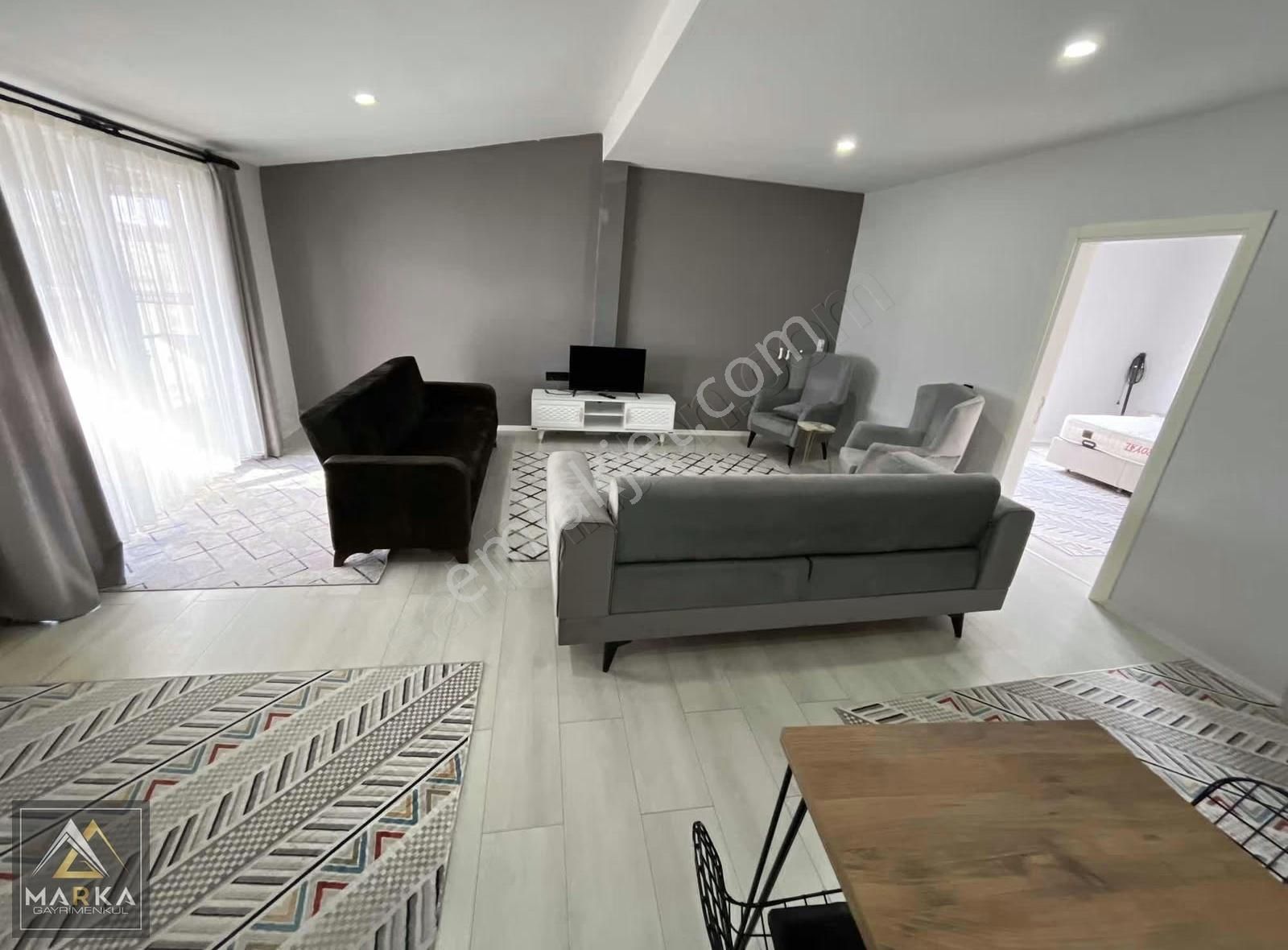 Marka'dan Üni Karşısı Liv.apt Herşey Dahil,eşyalı,teraslı 80 M2 - Görsel 10