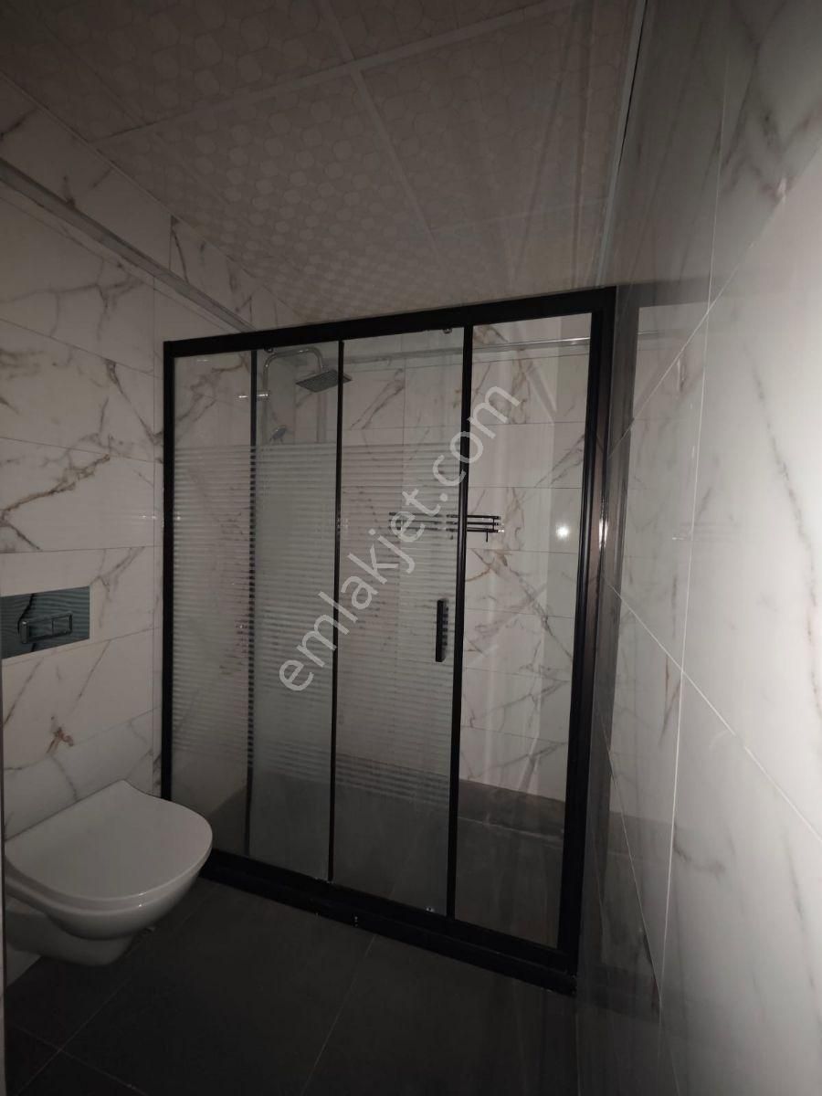 Kuşadası Cumhuriyet Mahallesi Satılık 1+1 Daire - Görsel 26