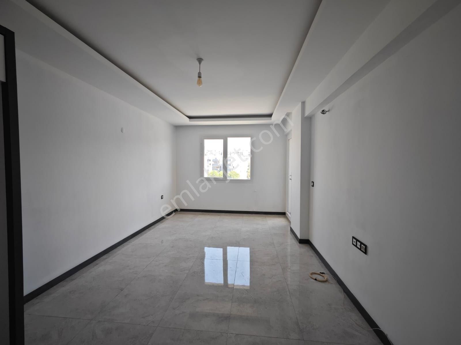 Kuşadası Cumhuriyet Mahallesi Satılık 1+1 Daire - Görsel 13