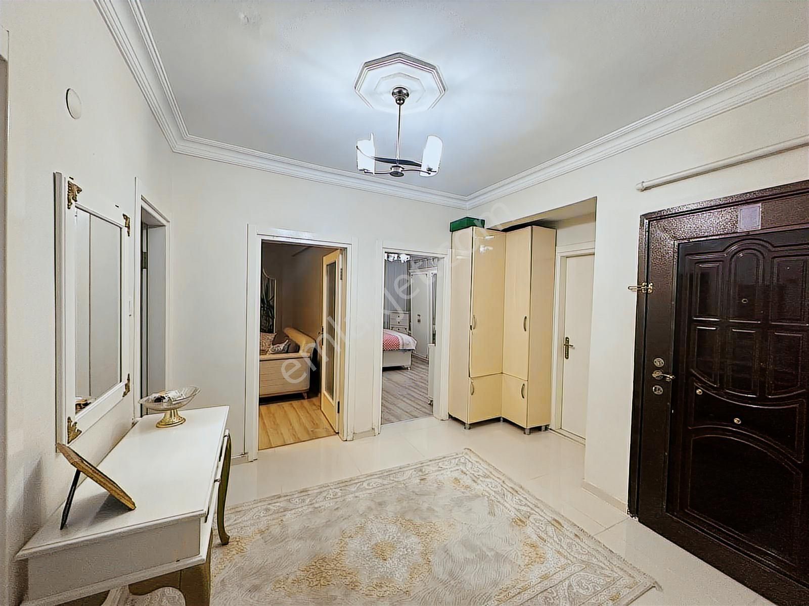 Gaziosmanpaşada Yüksek Tavanlı Geniş 4+2 Dubleks Fırsat Daire!! - Görsel 5