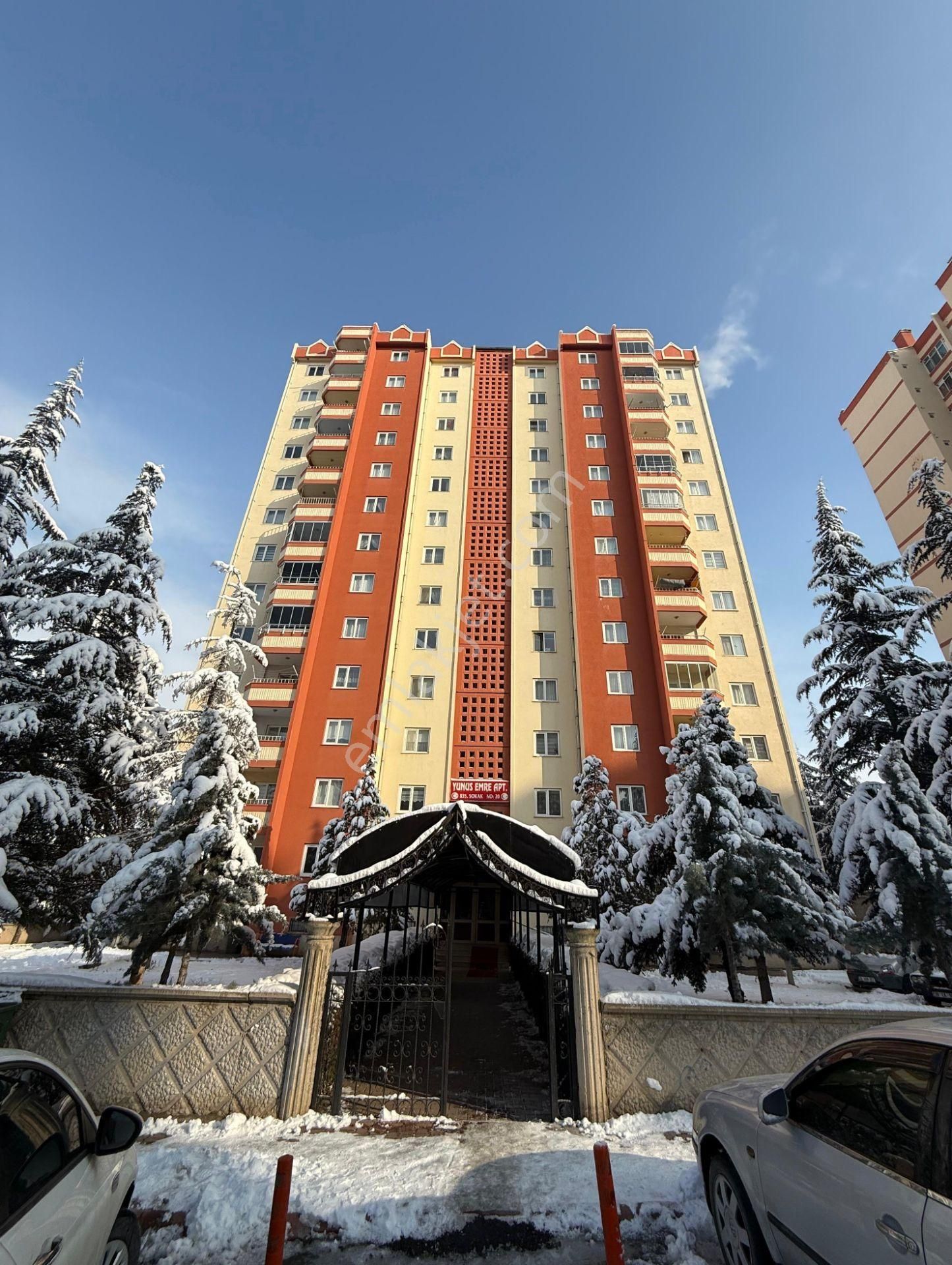 Beyazşehir Mah Cadde Üzeri Satılık Ara Kat Fırsat Dairesi