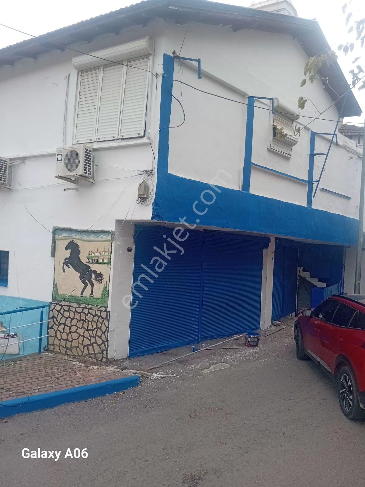 2 Dükkan (batarkatlı) + 2 Daire Komple Satılık Bina - Görsel 2