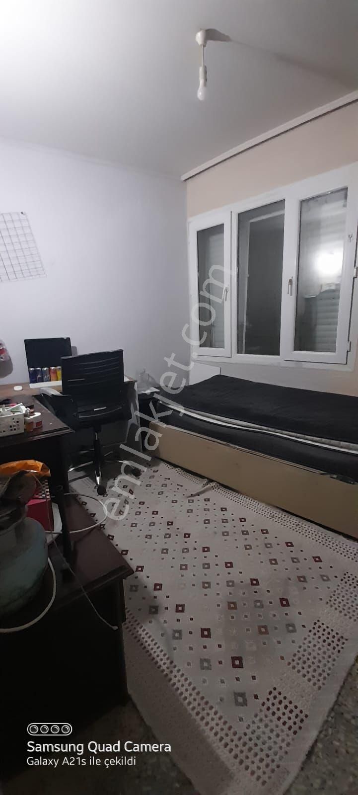 2 Dükkan (batarkatlı) + 2 Daire Komple Satılık Bina - Görsel 10