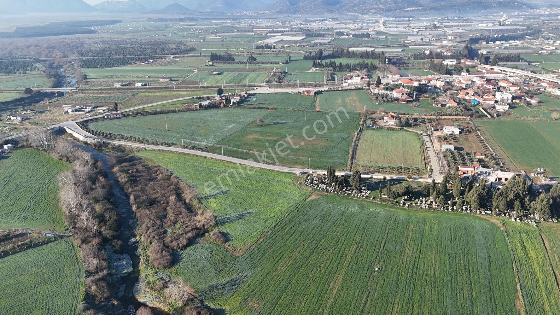 İzmir Menderes Develide 8,5dönüm Tek Müstakil Anayolda 3 Hisseli Tamamı Satılık - Görsel 28