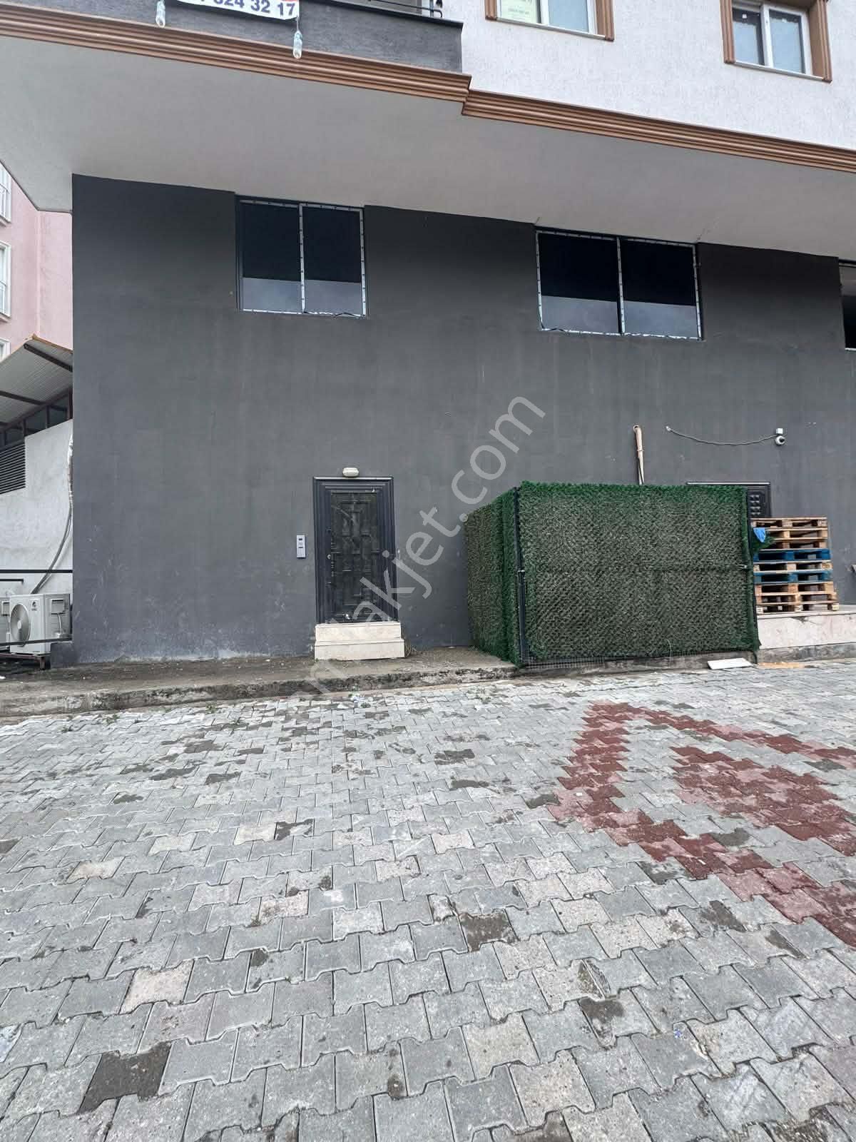Çınar Emlak'tan Ulus Mh Bulvar Üzeri Satılık 190 Mt Ofis Sıfır Full - Görsel 24
