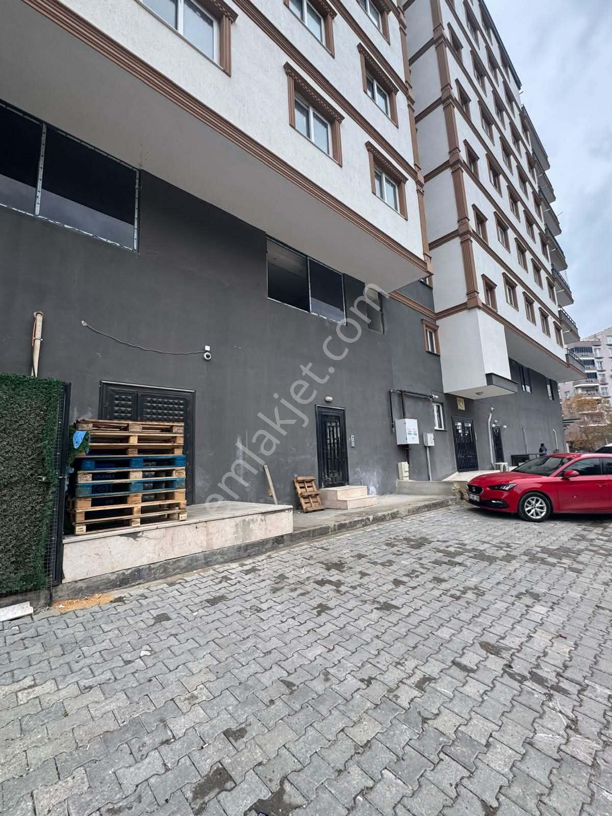 Çınar Emlak'tan Ulus Mh Bulvar Üzeri Satılık 190 Mt Ofis Sıfır Full - Görsel 23
