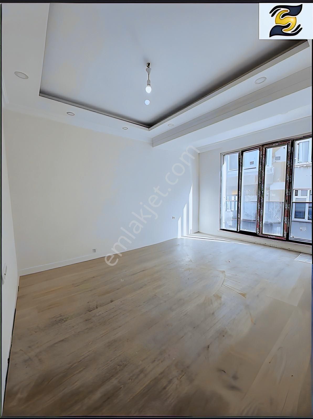 Zuhuratbabada 0 Binada 2+1 Arakat Ferah Daire !!!