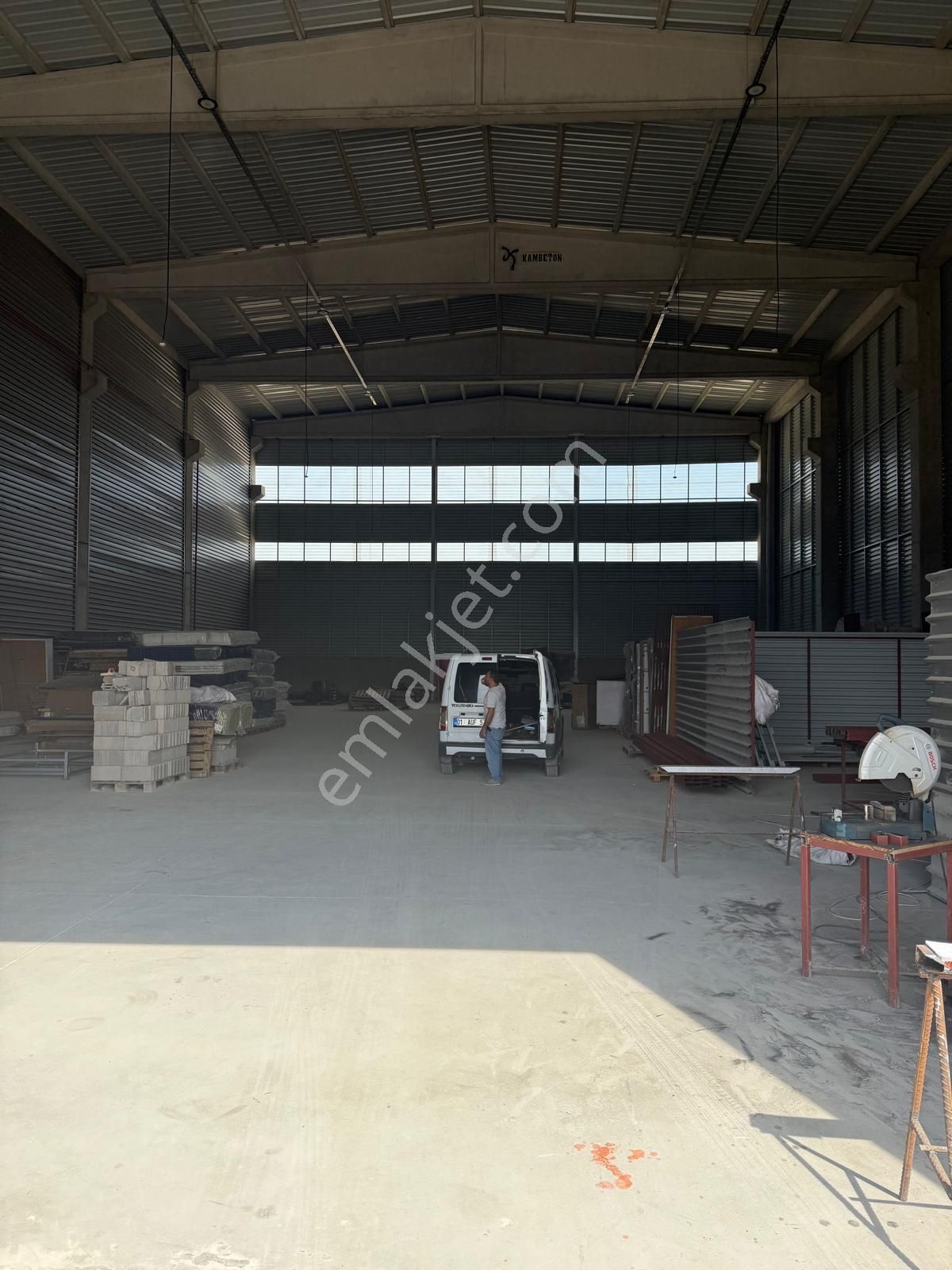 Zorlu'dan E-5 Karayolu Üzerin'de 2000m2 Kiralık İşyeri Depo - Görsel 6