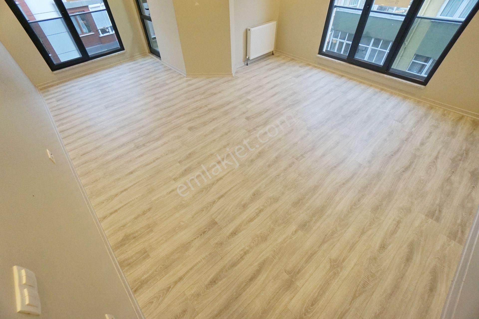 Meral R6404 Yeni 2 Yaş Hürriyet Cd Metrobüse 5 Dk Ankastreli Lüks Geniş 2+1 - Görsel 2