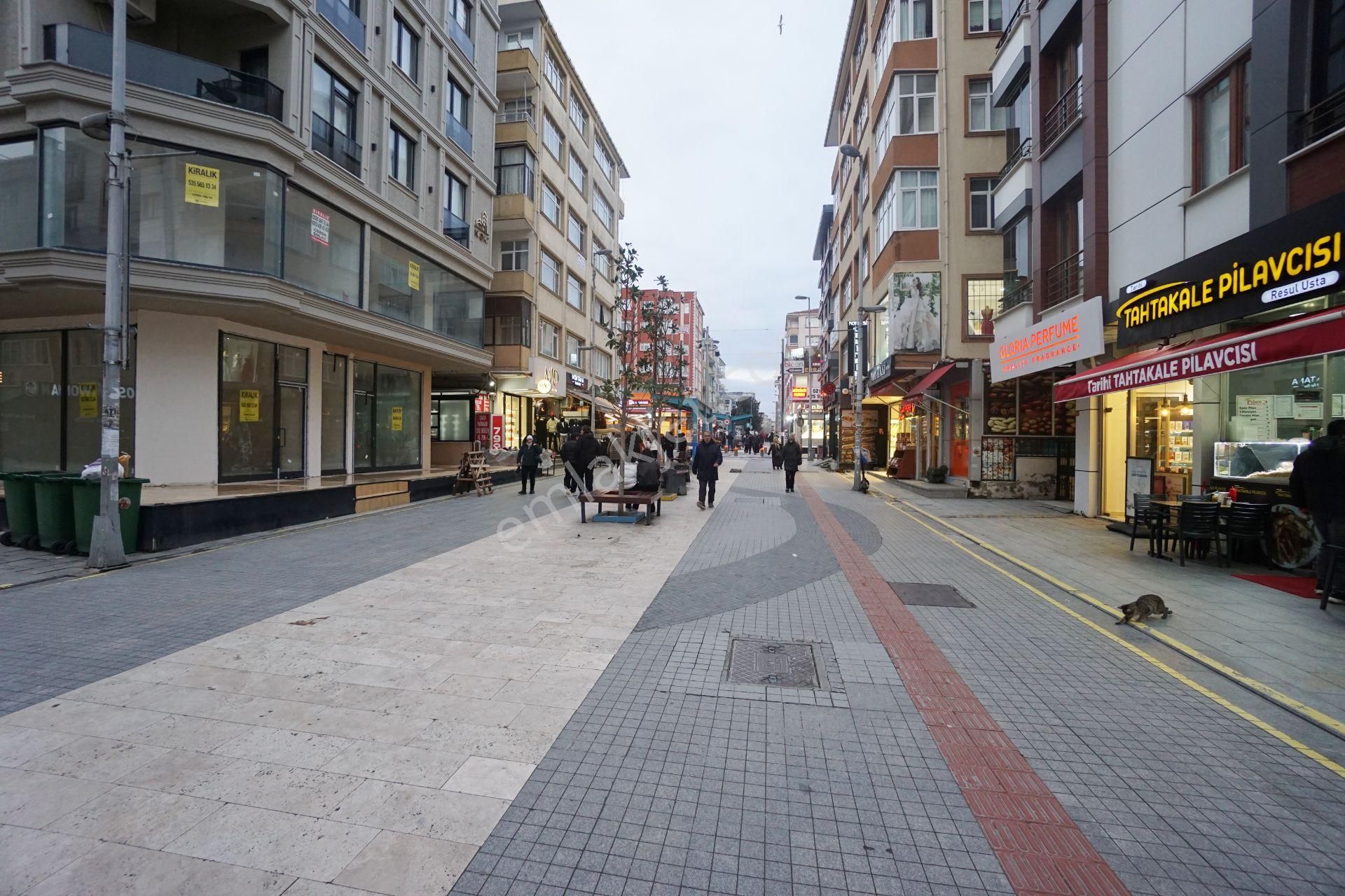 Meral R6404 Yeni 2 Yaş Hürriyet Cd Metrobüse 5 Dk Ankastreli Lüks Geniş 2+1 - Görsel 30