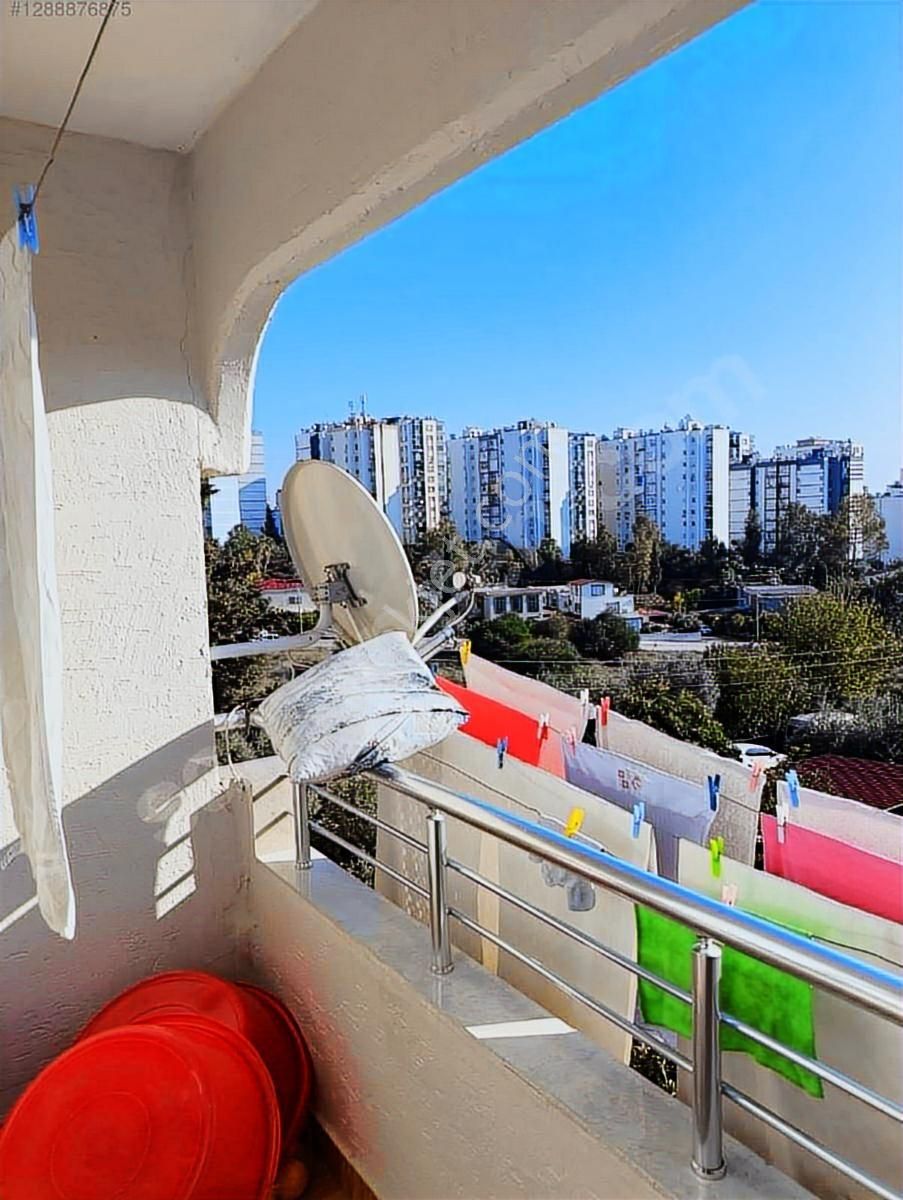 100.yıl Evlerinde Satılık 3+1 Bakımlı Daire - Görsel 7