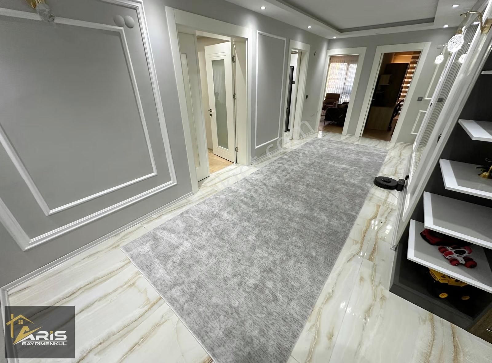 Aris'ten Yozgat Blv. Üstü Site İçi Emsalsiz Şık Konsept Geniş5+1 - Görsel 33