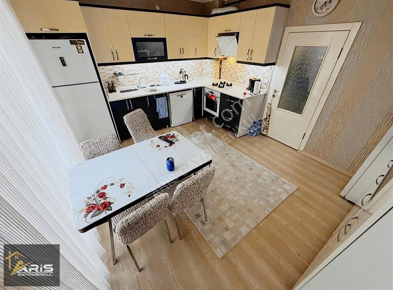 Aristen Cadde Paraleli Üç Cepheli Arakat Eşsiz Yapı 145m² Lüx3+1 - Görsel 4