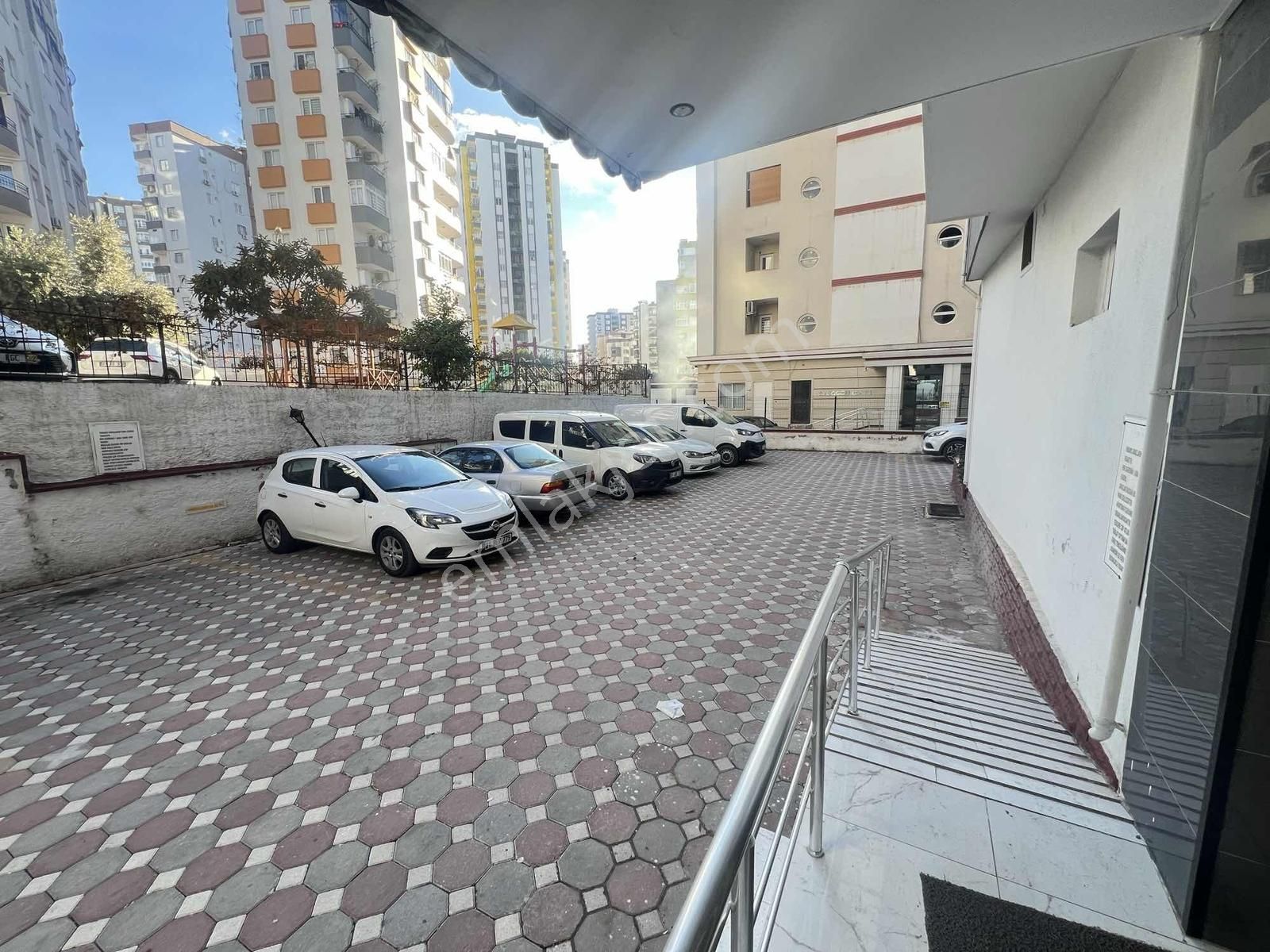 Süleyman Demirel Bulvarı Üzerinde 3 Cepheli 4+1 Satılık Daire - Görsel 17