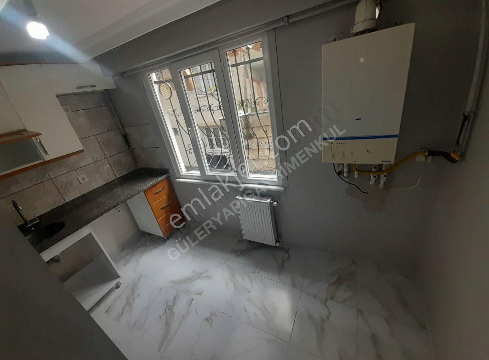 Kiralık 1+1bahçe Katı Daire Cadde Konumlu - Görsel 13