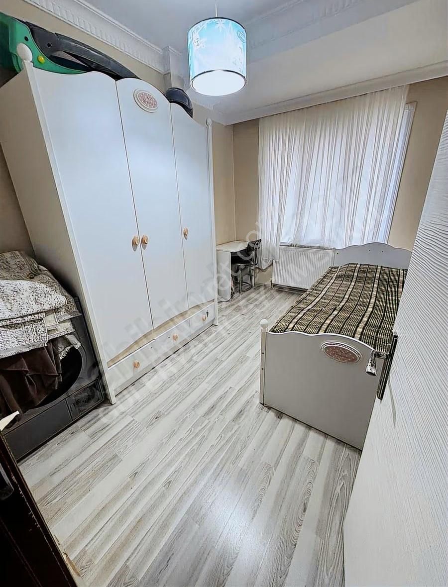 Başakşehir Güvercintepe'de Satılık Çatısı Yüksek Dubleks - Görsel 5