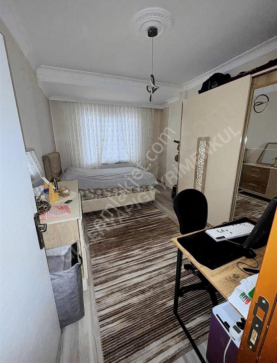 Başakşehir Güvercintepe'de Satılık Çatısı Yüksek Dubleks - Görsel 20