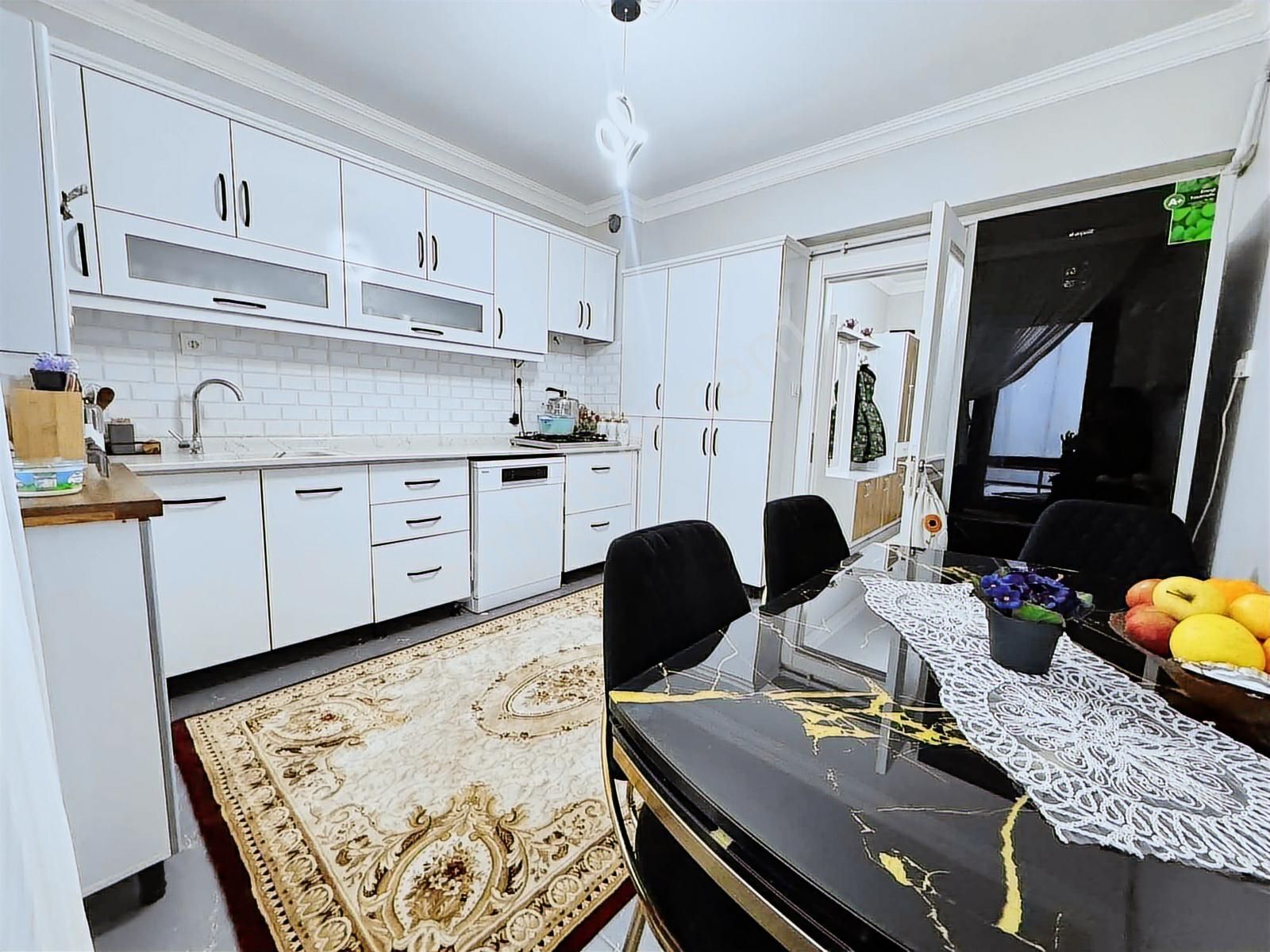 Şentürk Gayrimenkul'den//masrafsız//mantolamalı**3.kat - Görsel 9