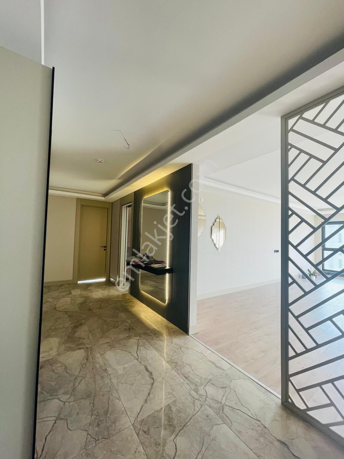 Batıkent Angora Göksu Evlerinde Kiralık 4,5+1 Daire - Görsel 4