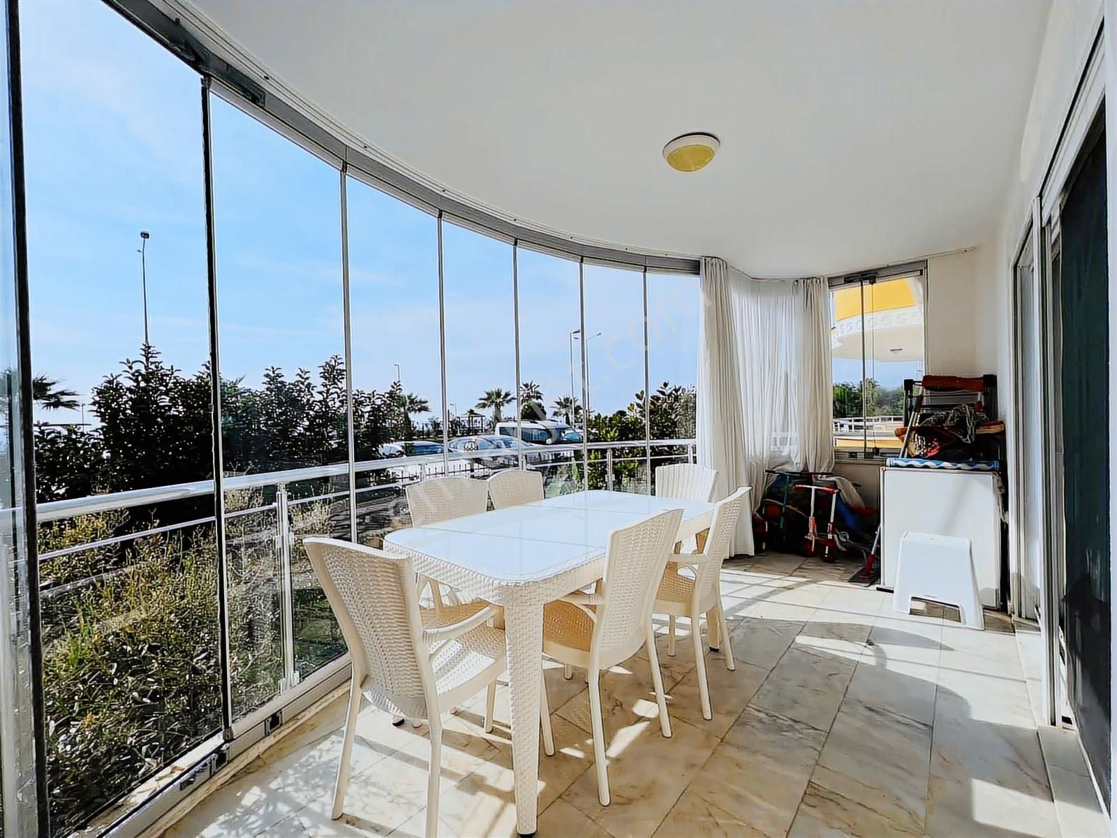 Mahmutlarda Denize Sıfır 2+1 Eşyalı Daire - Görsel 17