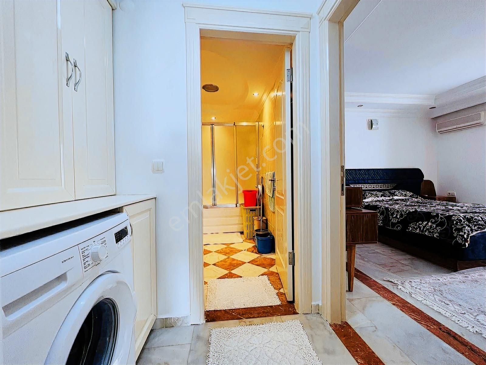 Mahmutlarda Denize Sıfır 2+1 Eşyalı Daire - Görsel 11