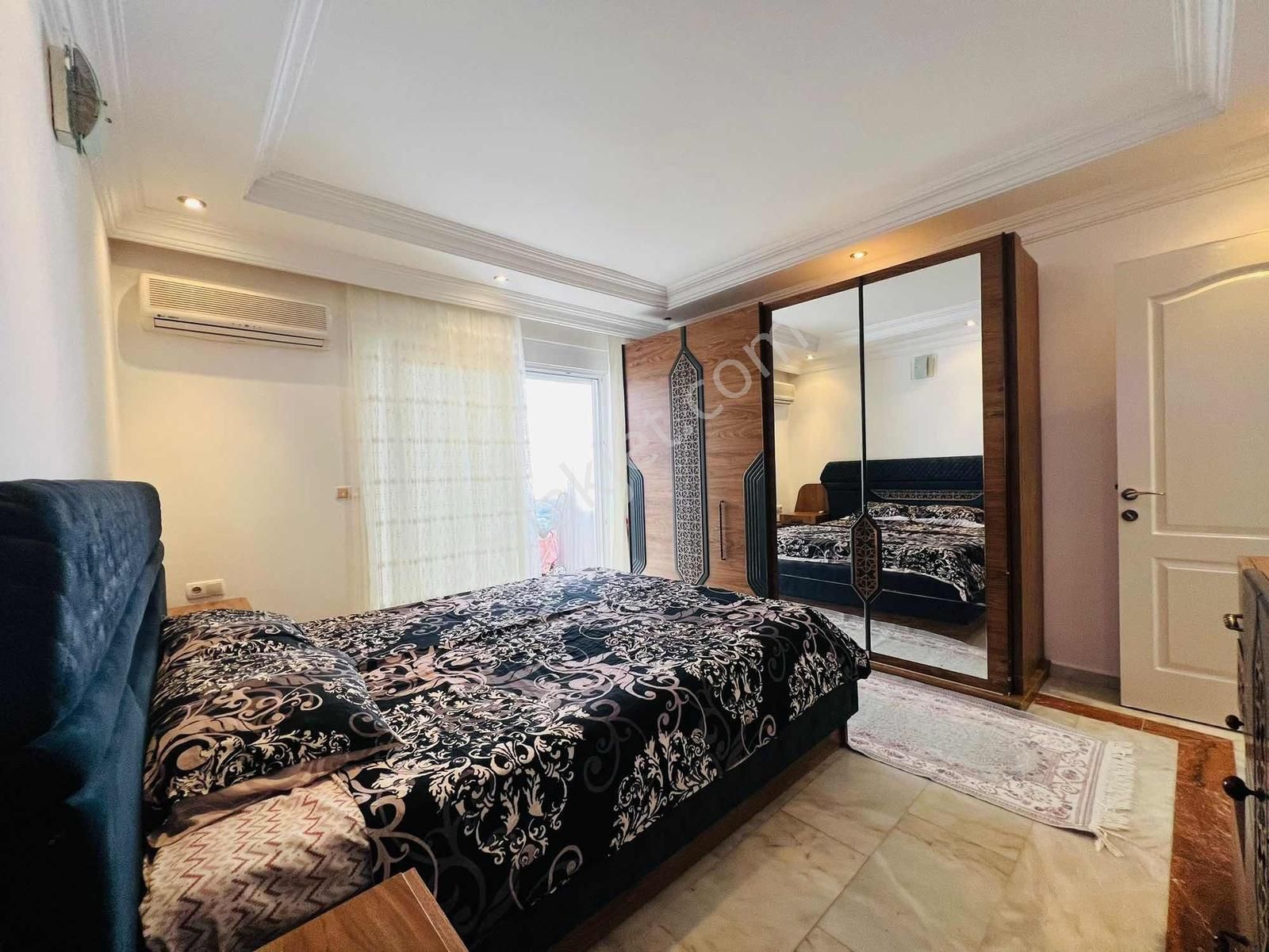 Mahmutlarda Denize Sıfır 2+1 Eşyalı Daire - Görsel 13