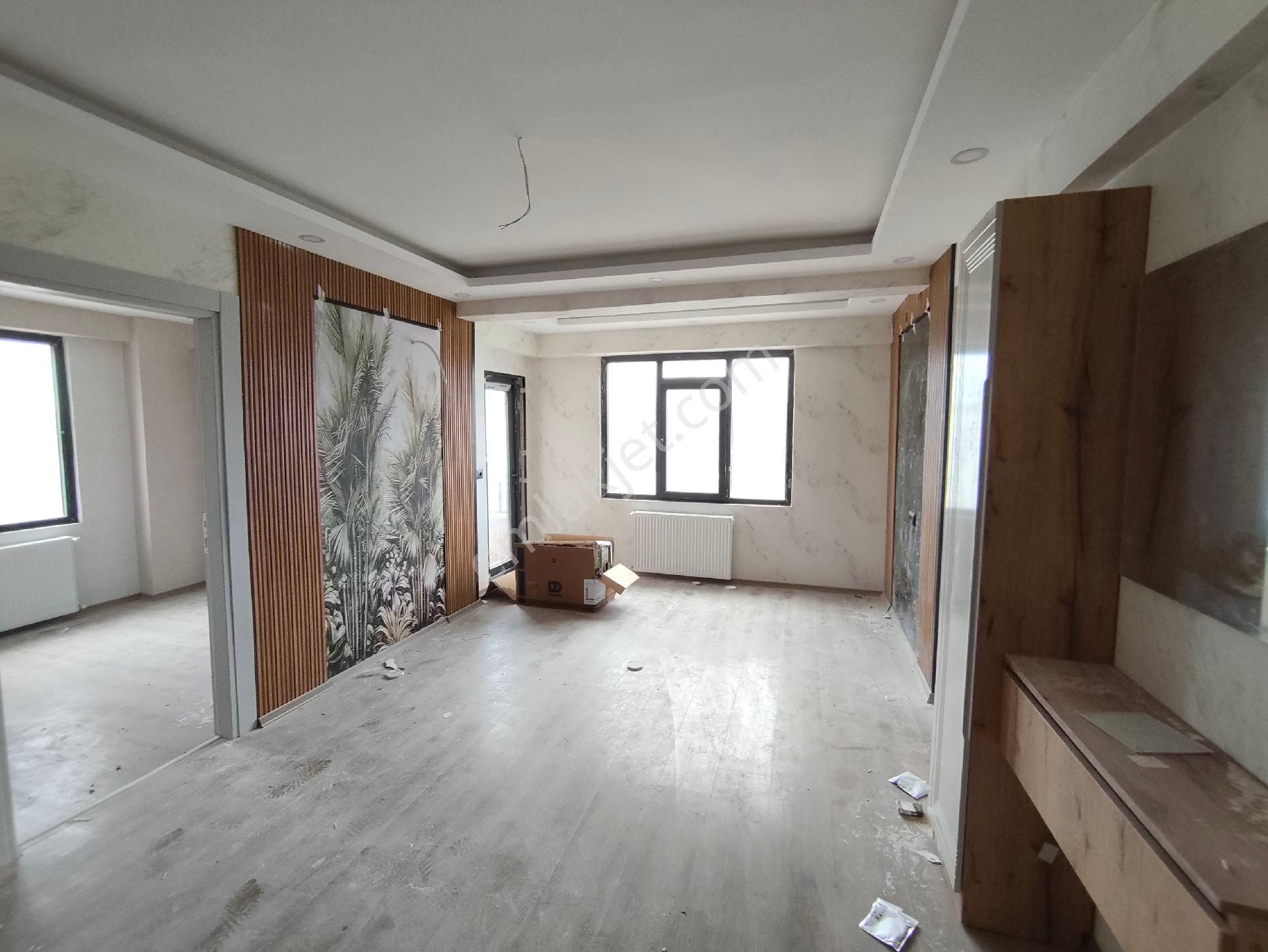 Fuar Merkezi Yukarısı Sitede Sıfır Kiralık Daire  - Görsel 3
