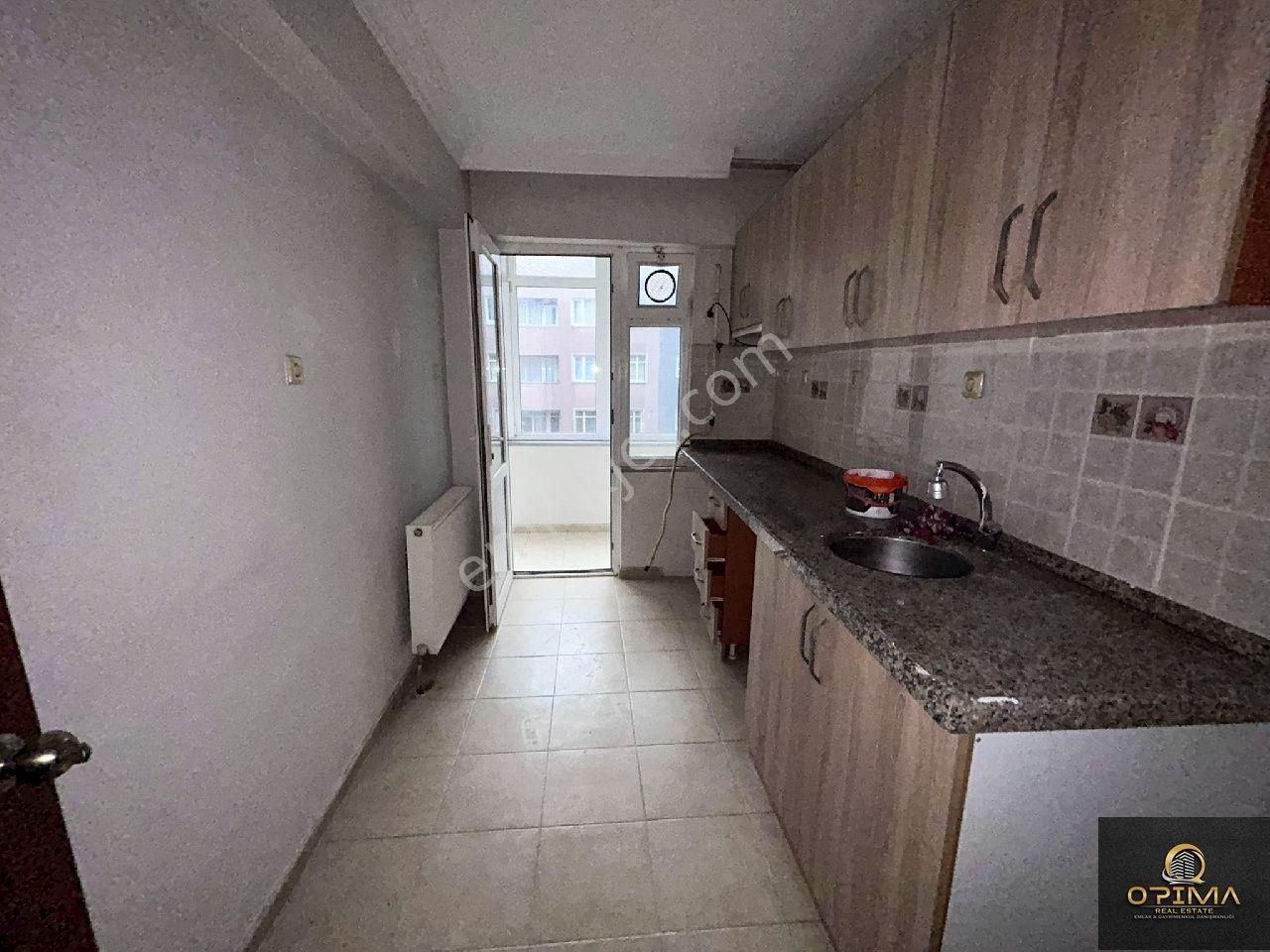 Opima Emlaktan 17 Eylül Mahallesinde Çarşı Merkezde Kiralık 3+1 Daire - Görsel 12