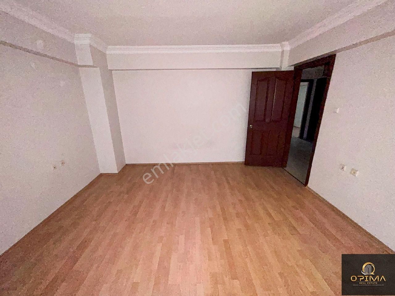 Opima Emlaktan 17 Eylül Mahallesinde Çarşı Merkezde Kiralık 3+1 Daire - Görsel 22