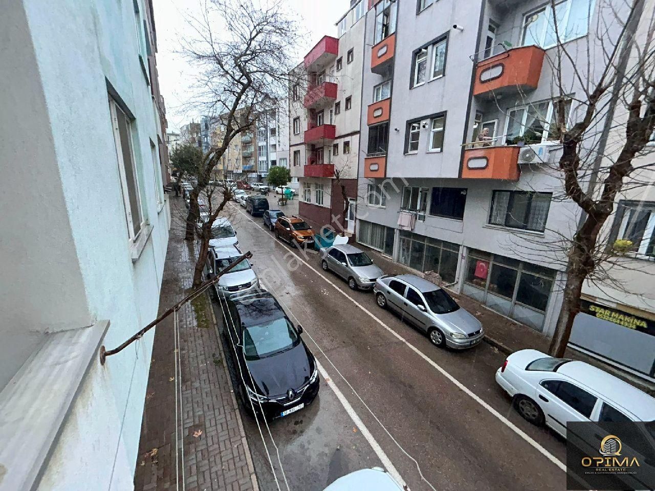 Opima Emlaktan 17 Eylül Mahallesinde Çarşı Merkezde Kiralık 3+1 Daire - Görsel 24