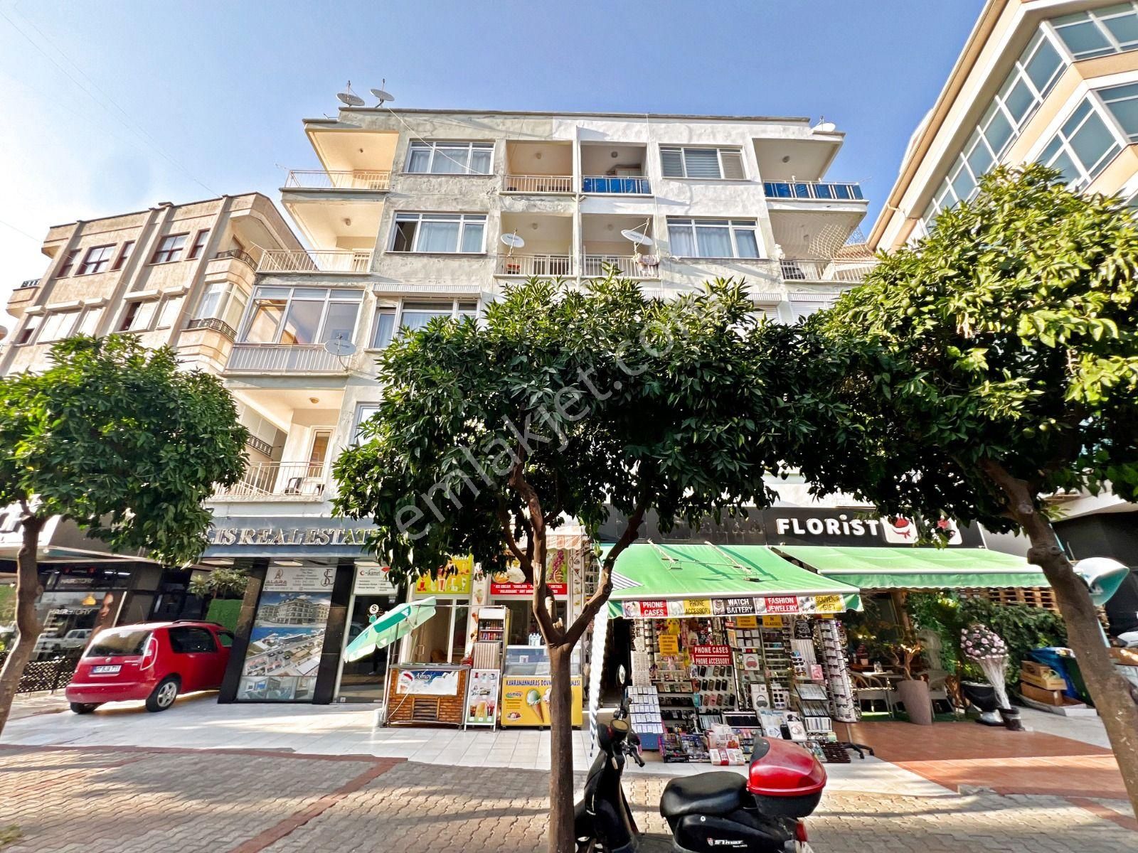 Alanya Merkezde Kiralık 2+1 Ayrı Mutfak Manzaralı Daire - Görsel 33