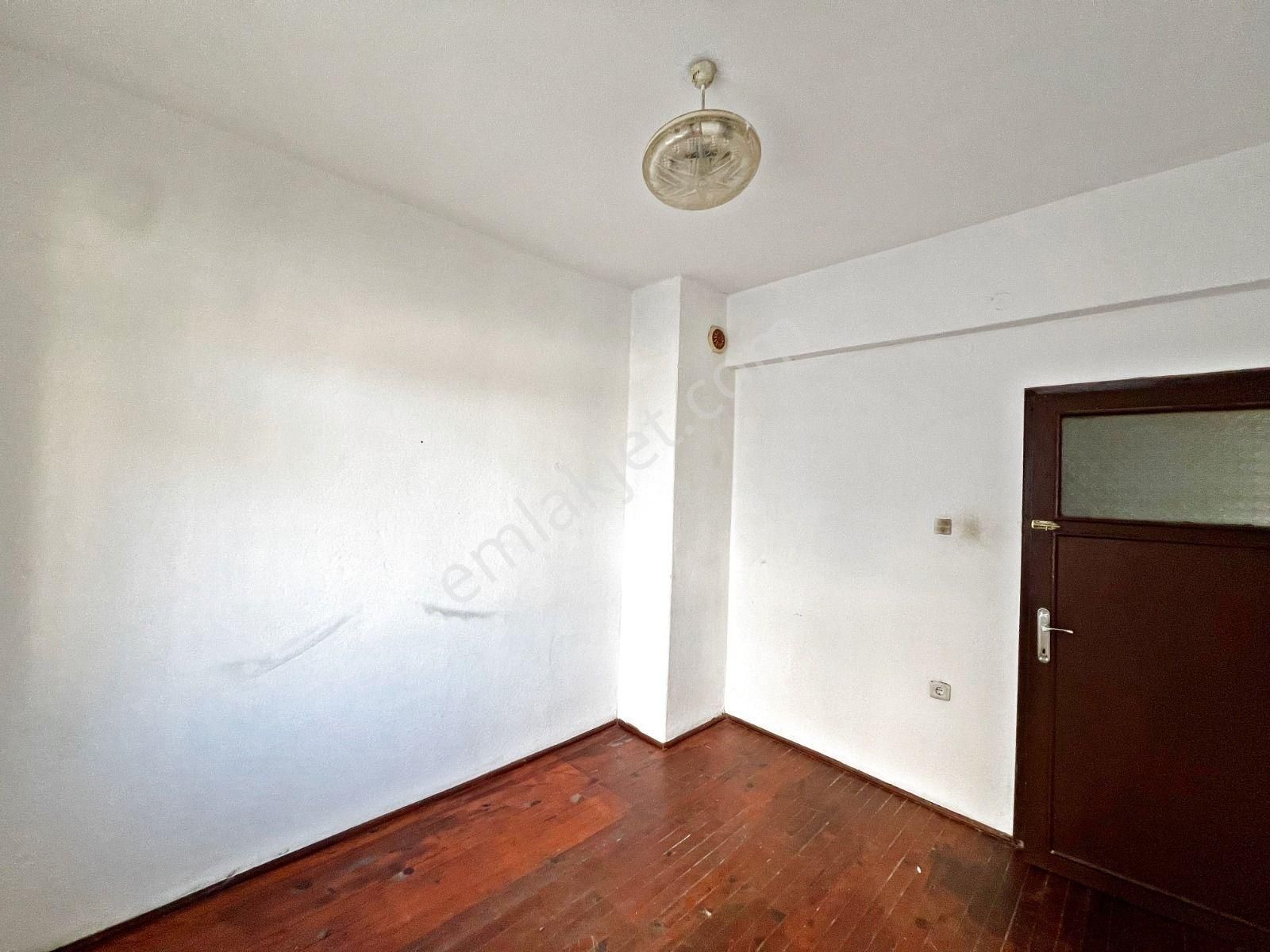 Alanya Merkezde Kiralık 2+1 Ayrı Mutfak Manzaralı Daire - Görsel 16