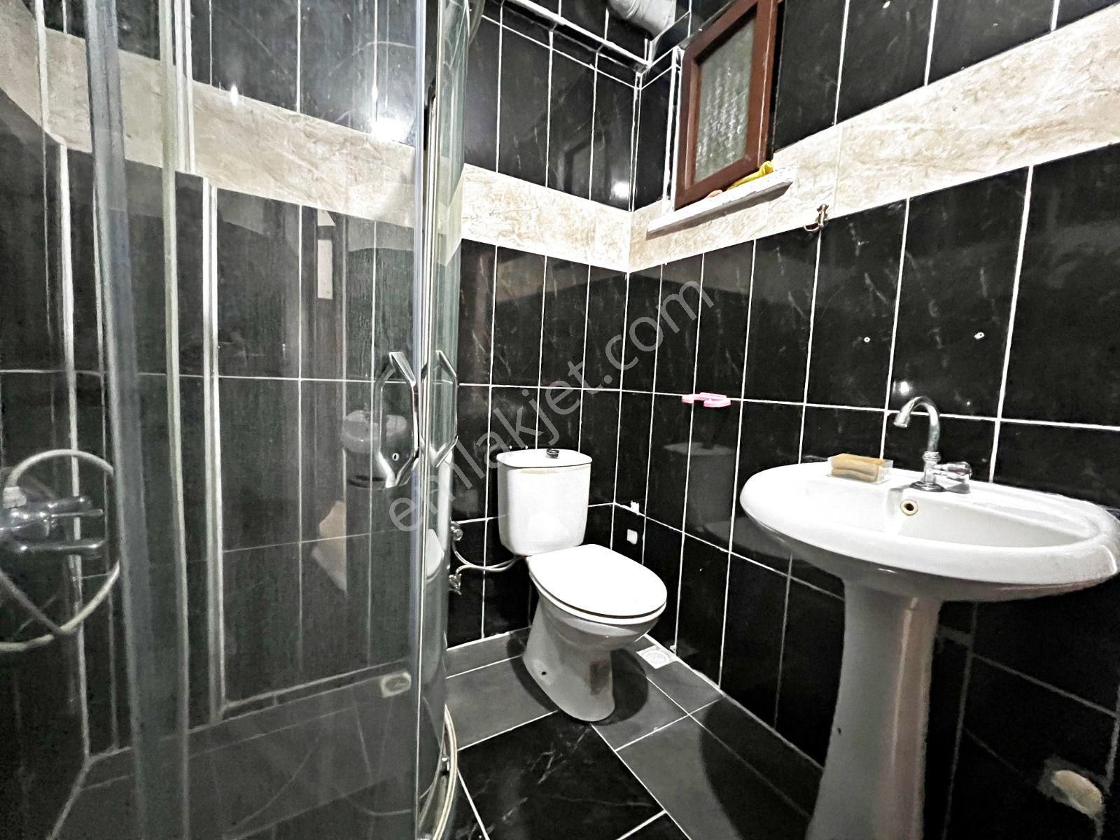 Alanya Merkezde Kiralık 2+1 Ayrı Mutfak Manzaralı Daire - Görsel 20