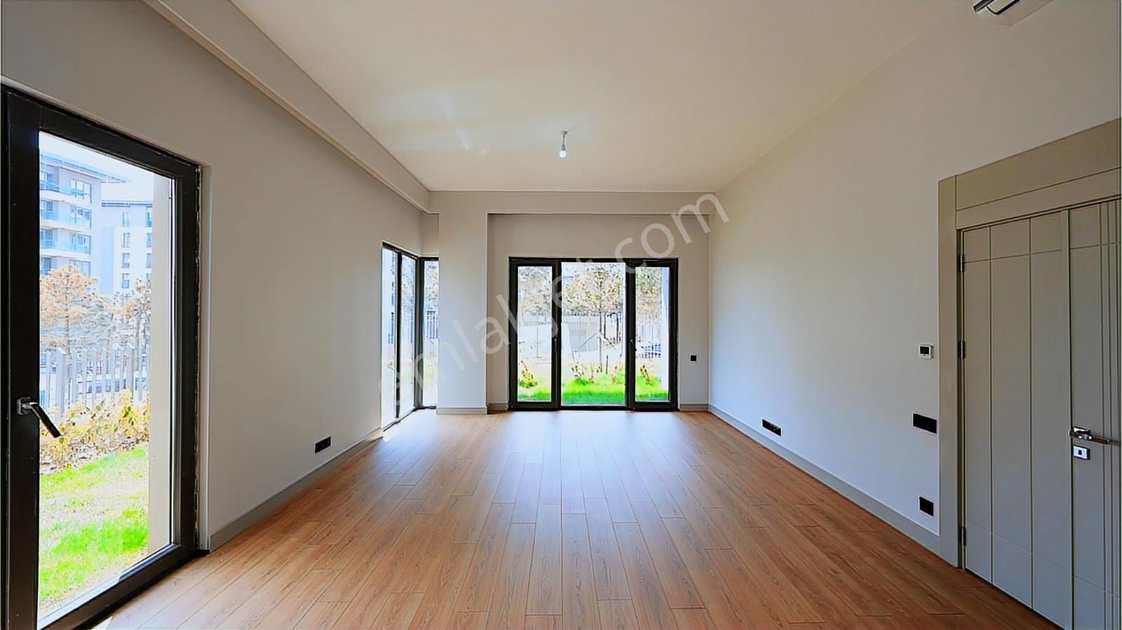 Emlak Konut Çınarköy 3+1 Büyük Tip Bahçe Katı Devirli Satılık - Görsel 11