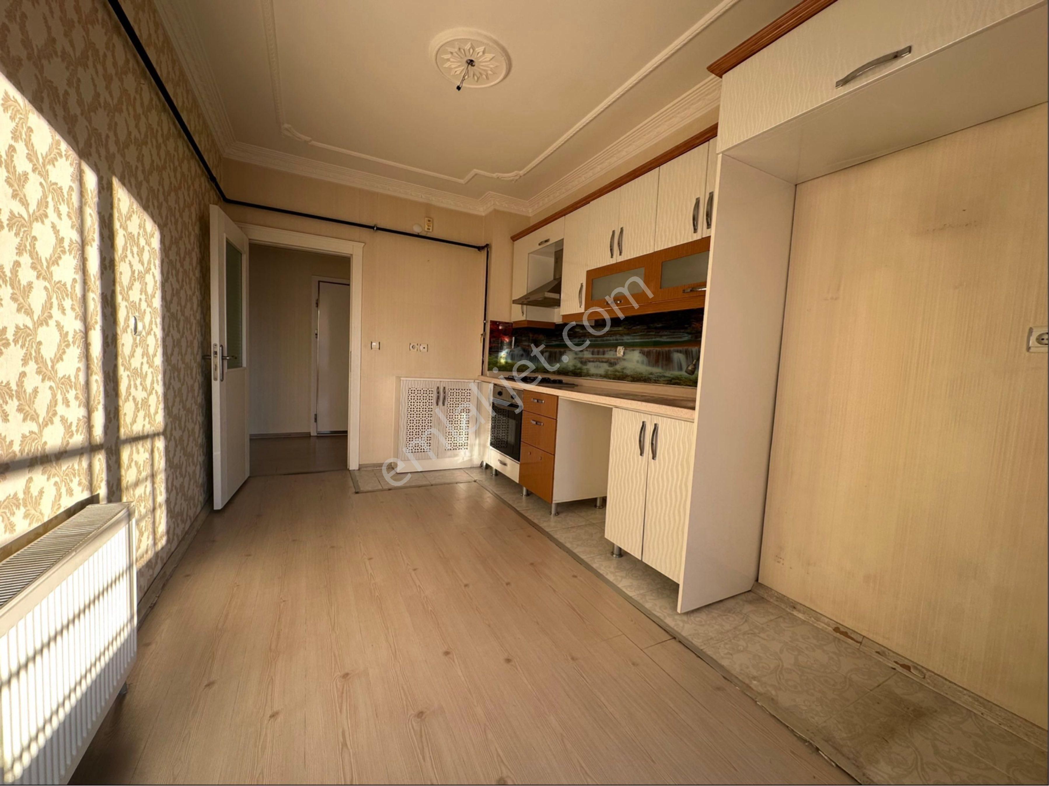 Kanunide Genç Binada Asansörlü Kiralık 3+1 Daire - Görsel 6