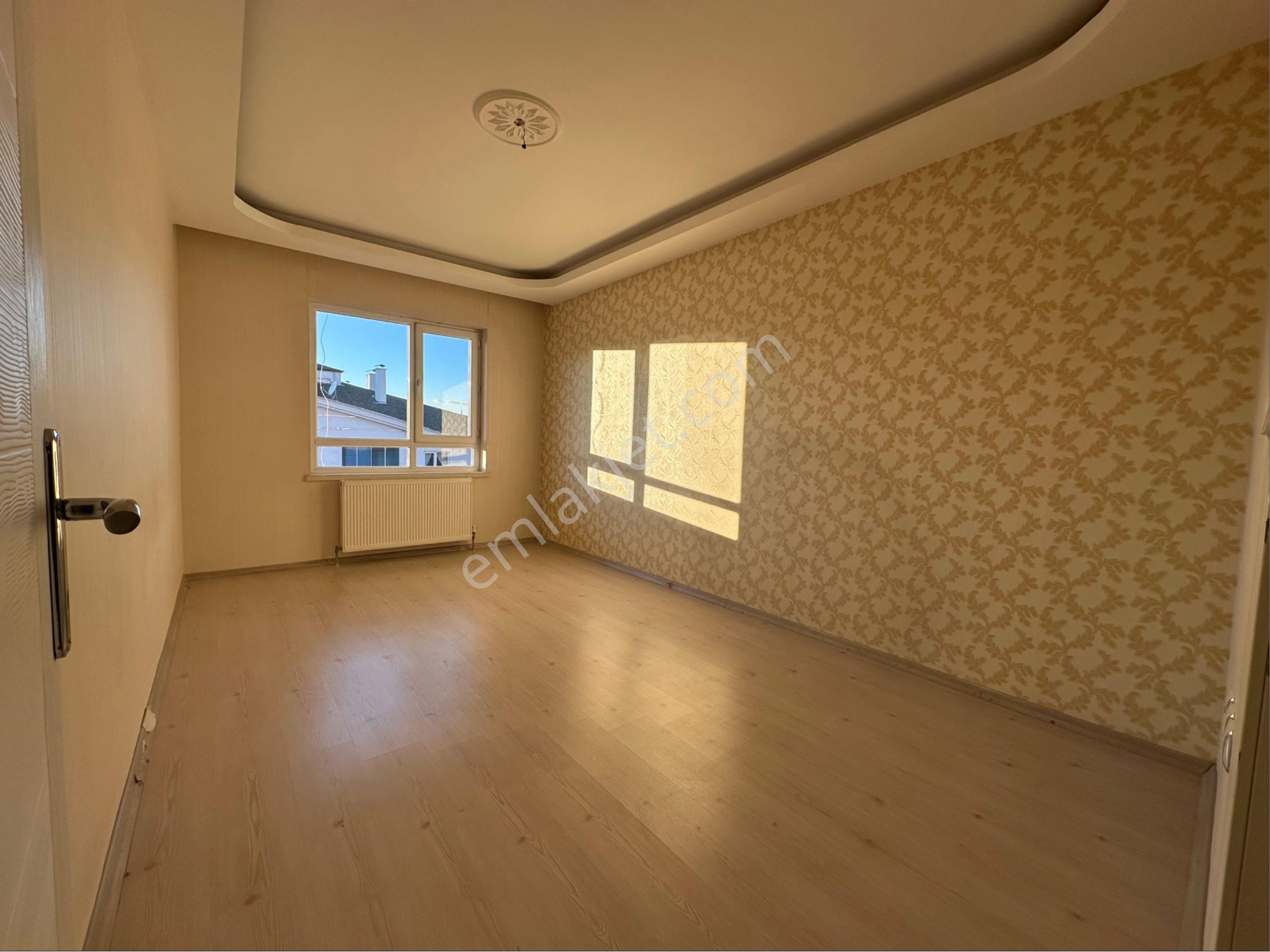 Kanunide Genç Binada Asansörlü Kiralık 3+1 Daire - Görsel 24