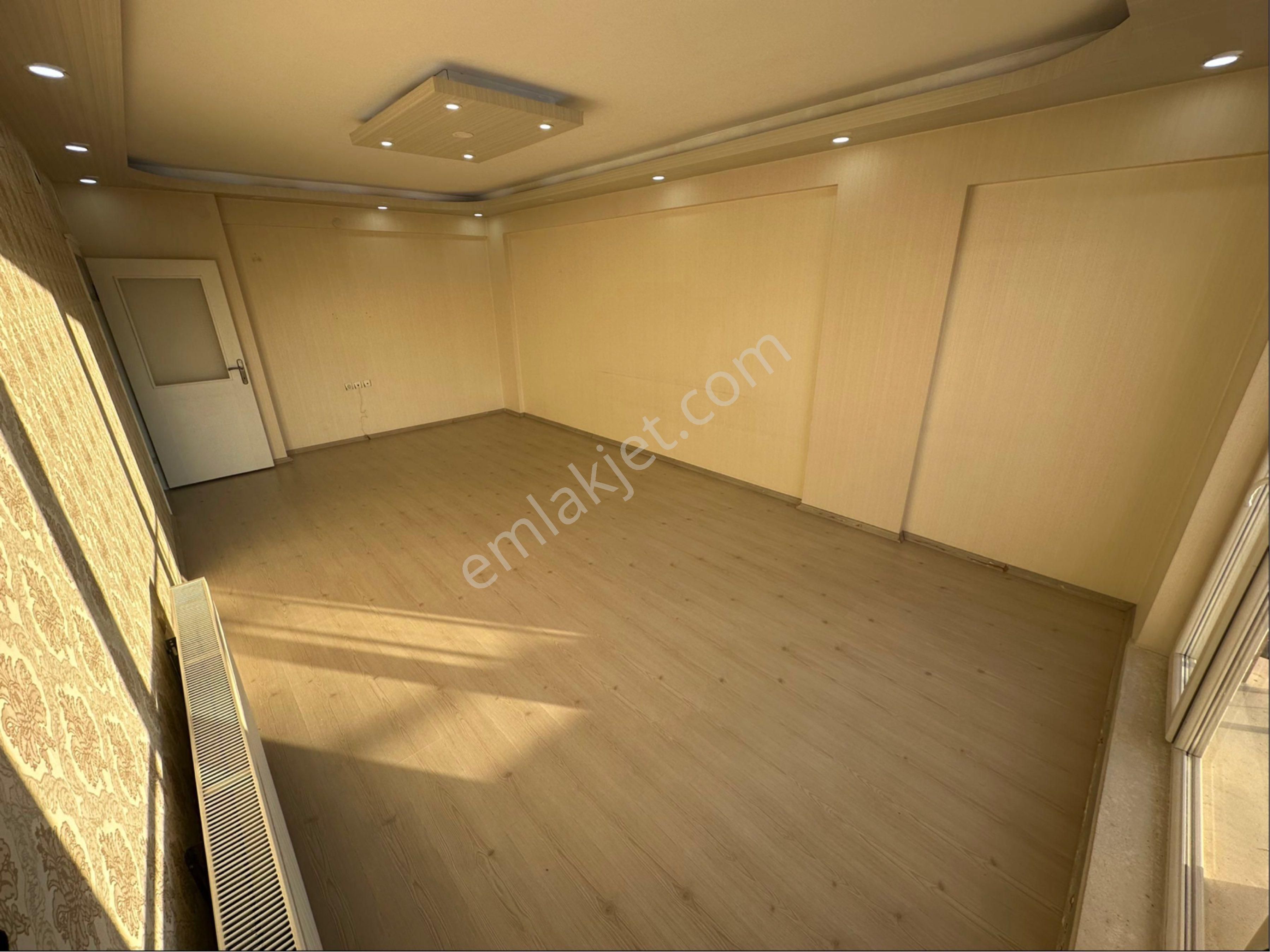 Kanunide Genç Binada Asansörlü Kiralık 3+1 Daire - Görsel 14