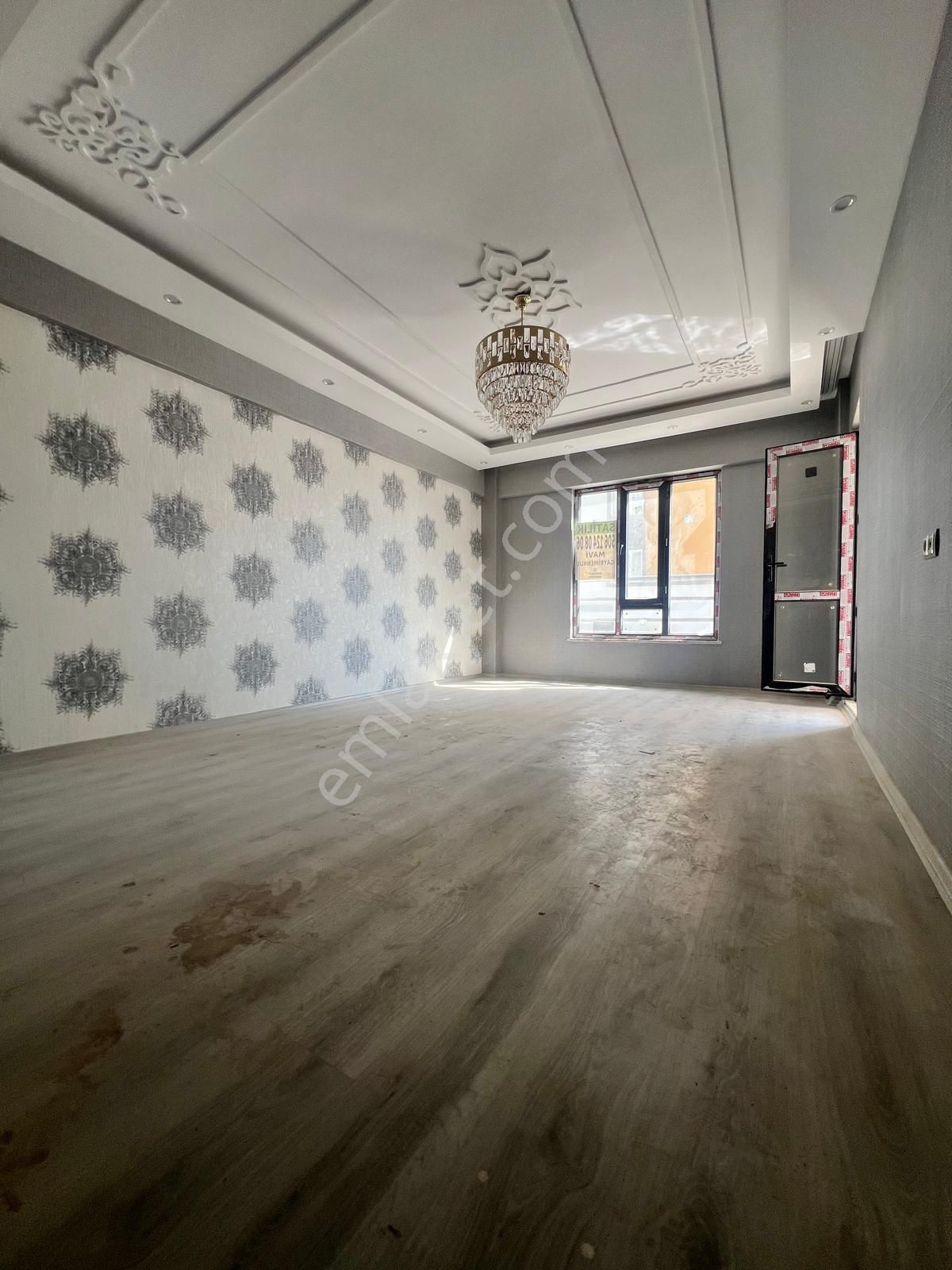 Mavi Emlak Tan Sacır (cüneyt) De Satılık 2+1 Lüks Daire 3.050.000 Tl