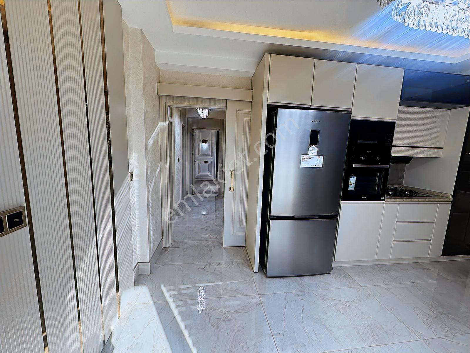Aksoy Home Gayrimenkul'den 2+1 Ultra Lüks Geniş Daire - Görsel 9