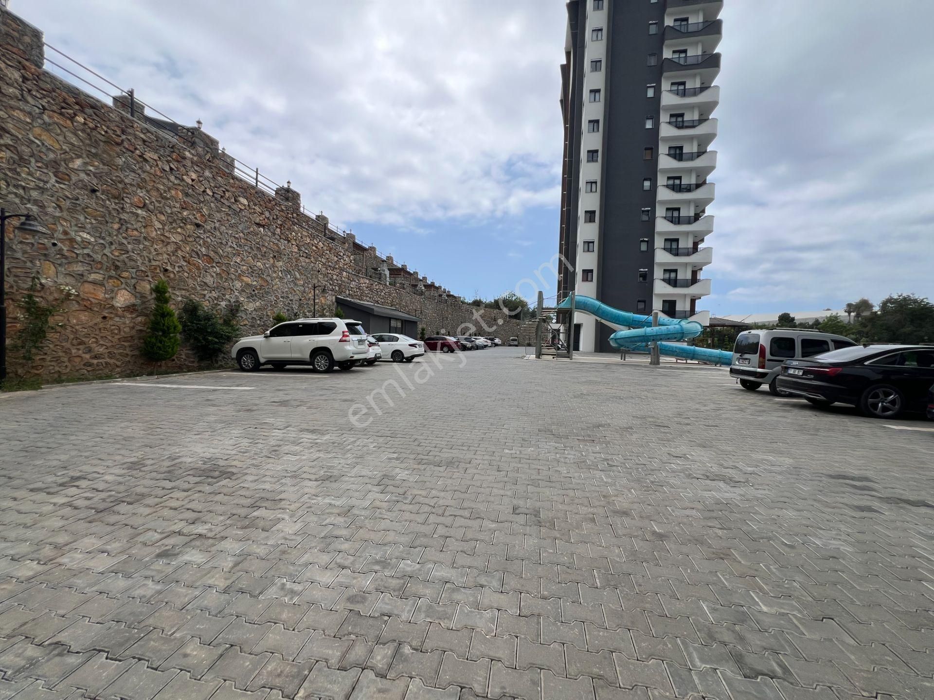 Alanya Mahmutlarda Kiralık 1+1 Site İçi Eşyalı Lüks Daire - Görsel 33