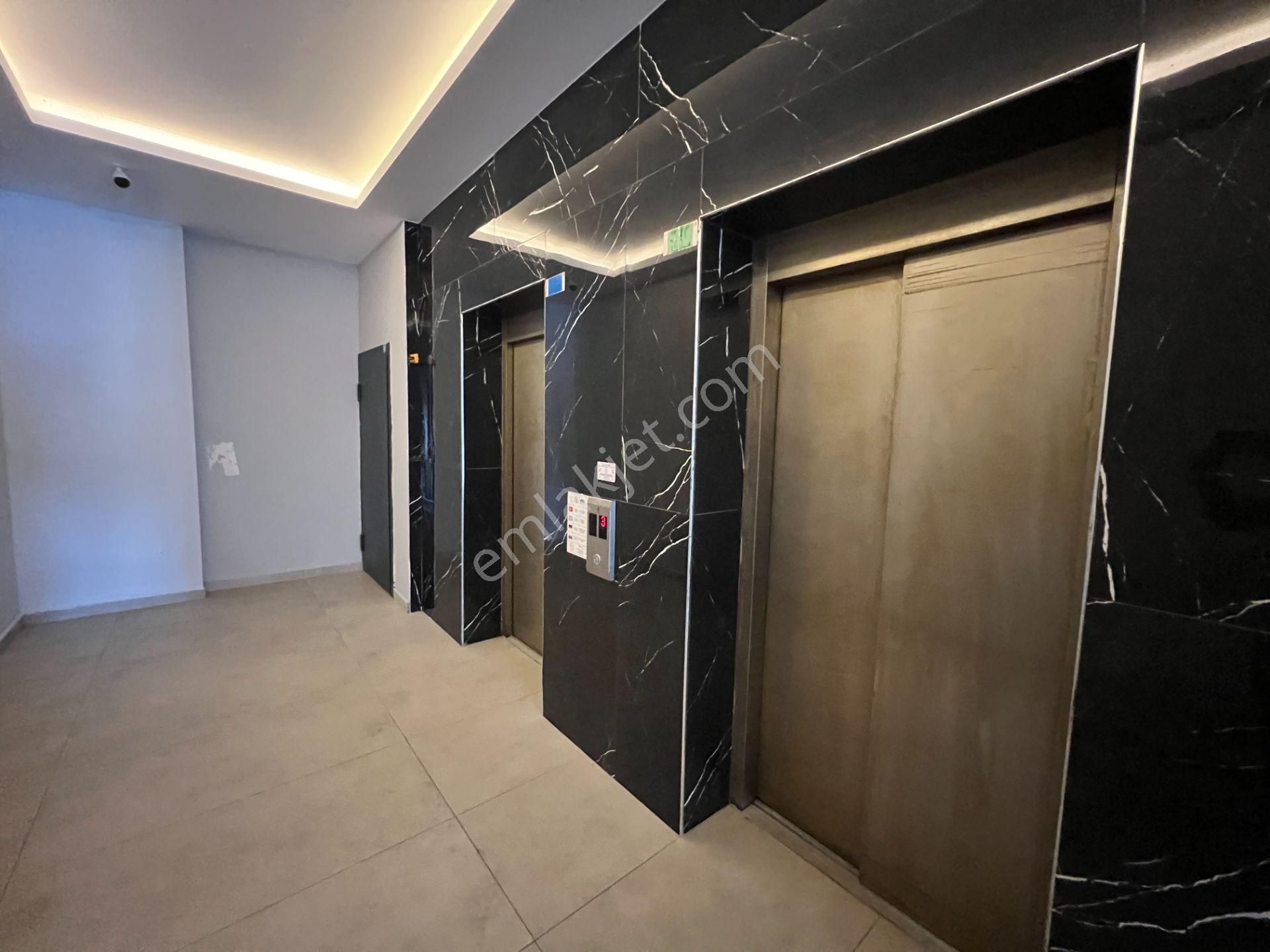 Alanya Mahmutlarda Kiralık 1+1 Site İçi Eşyalı Lüks Daire - Görsel 21