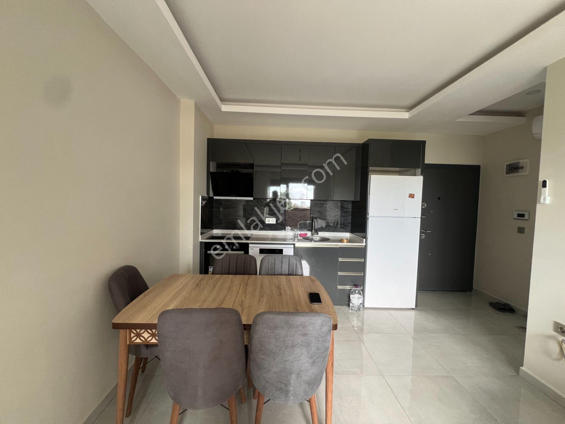 Alanya Mahmutlarda Kiralık 1+1 Site İçi Eşyalı Lüks Daire - Görsel 6