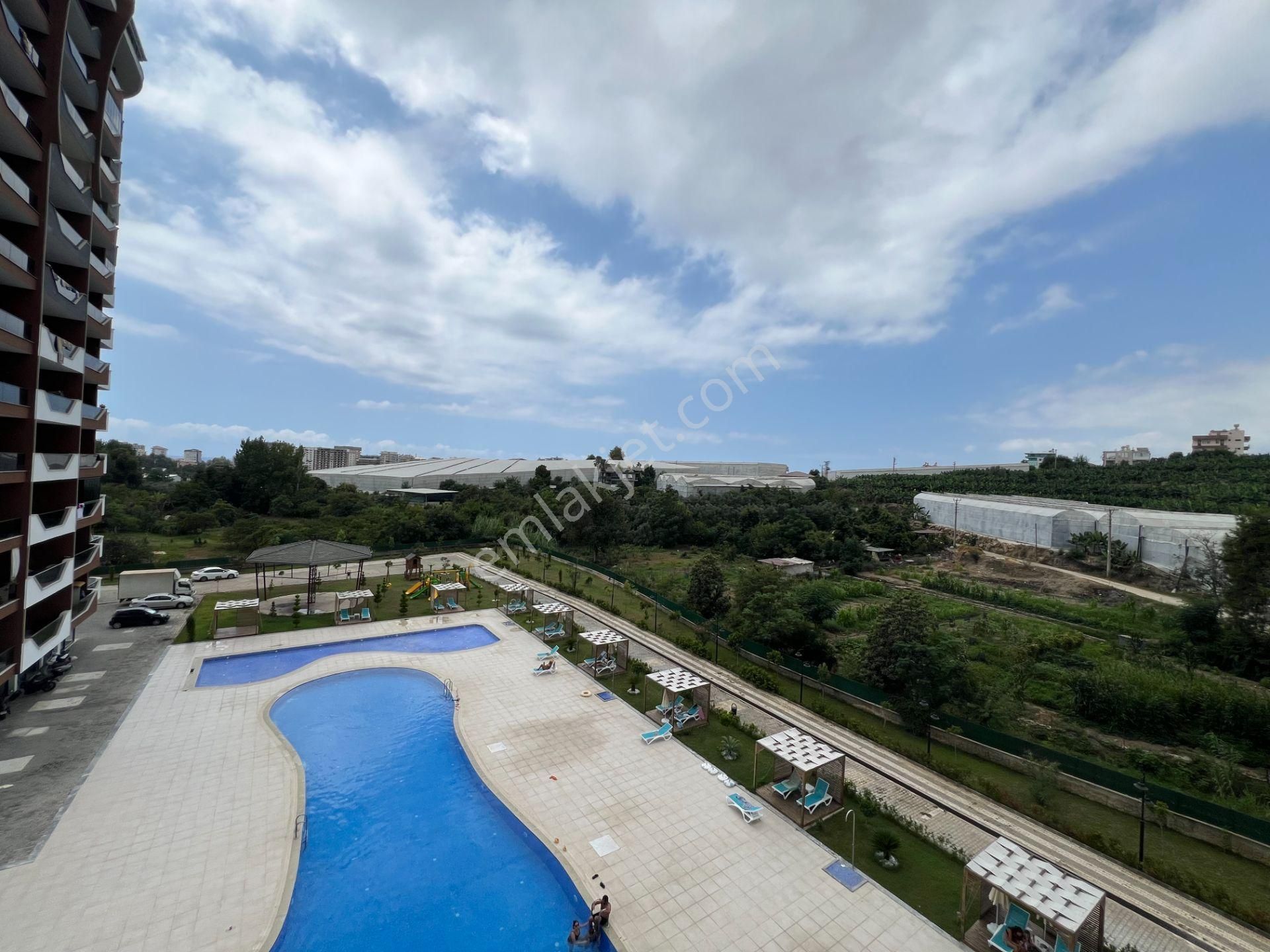 Alanya Mahmutlarda Kiralık 1+1 Site İçi Eşyalı Lüks Daire - Görsel 13