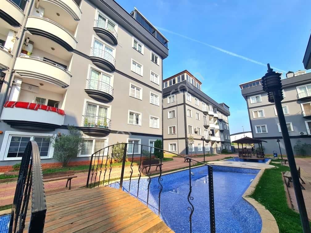 Satılık 5+2 Dublex Daire - Geniş Teraslı - Kurtköy Metro Yanı