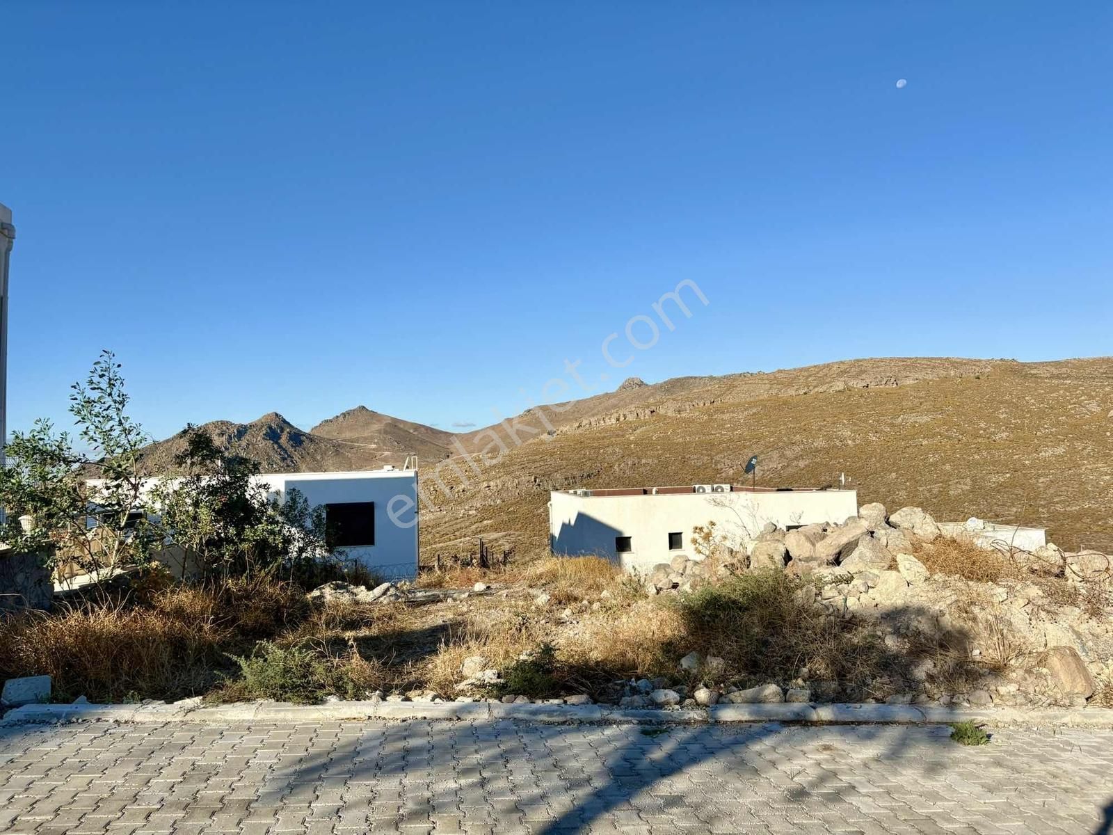 Akyarlar'da Nitelikli Sitelere Bitişik İmarlı Arsa - Görsel 7