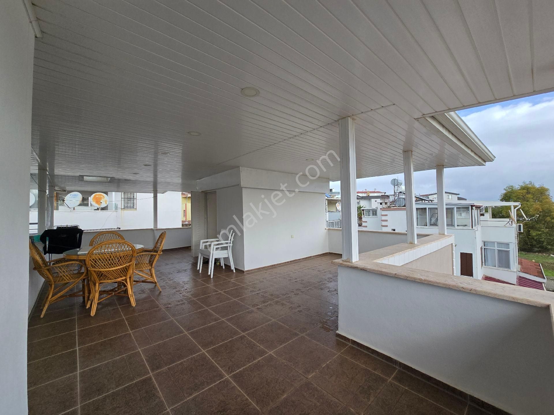 Altınkum'da Satılık Müstakil 3+1 Eşyalı Denize Yakın Geniş Teraslı Villa - Görsel 19